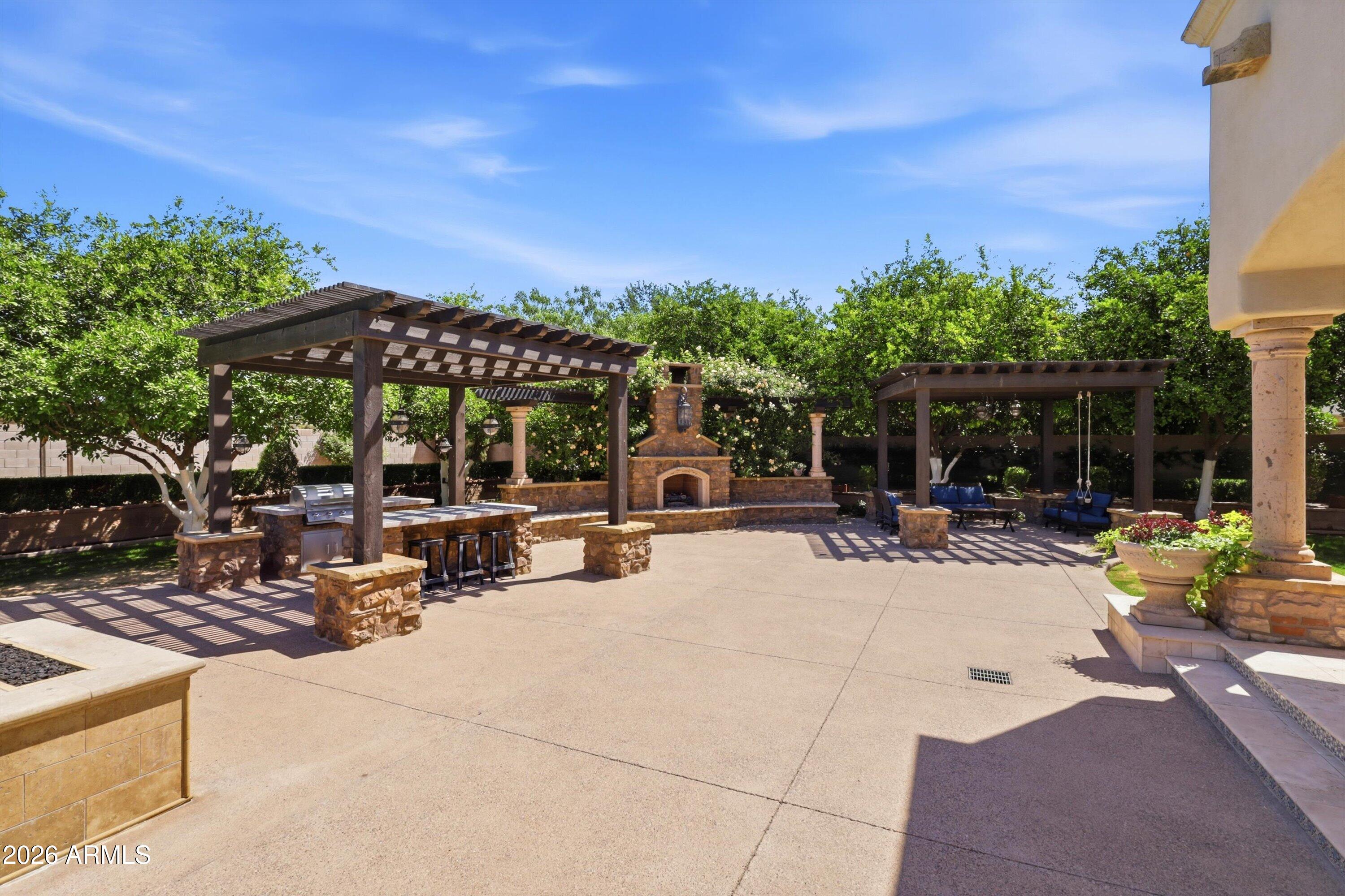 CIRCLE G AT SILVER CREEK - Residential