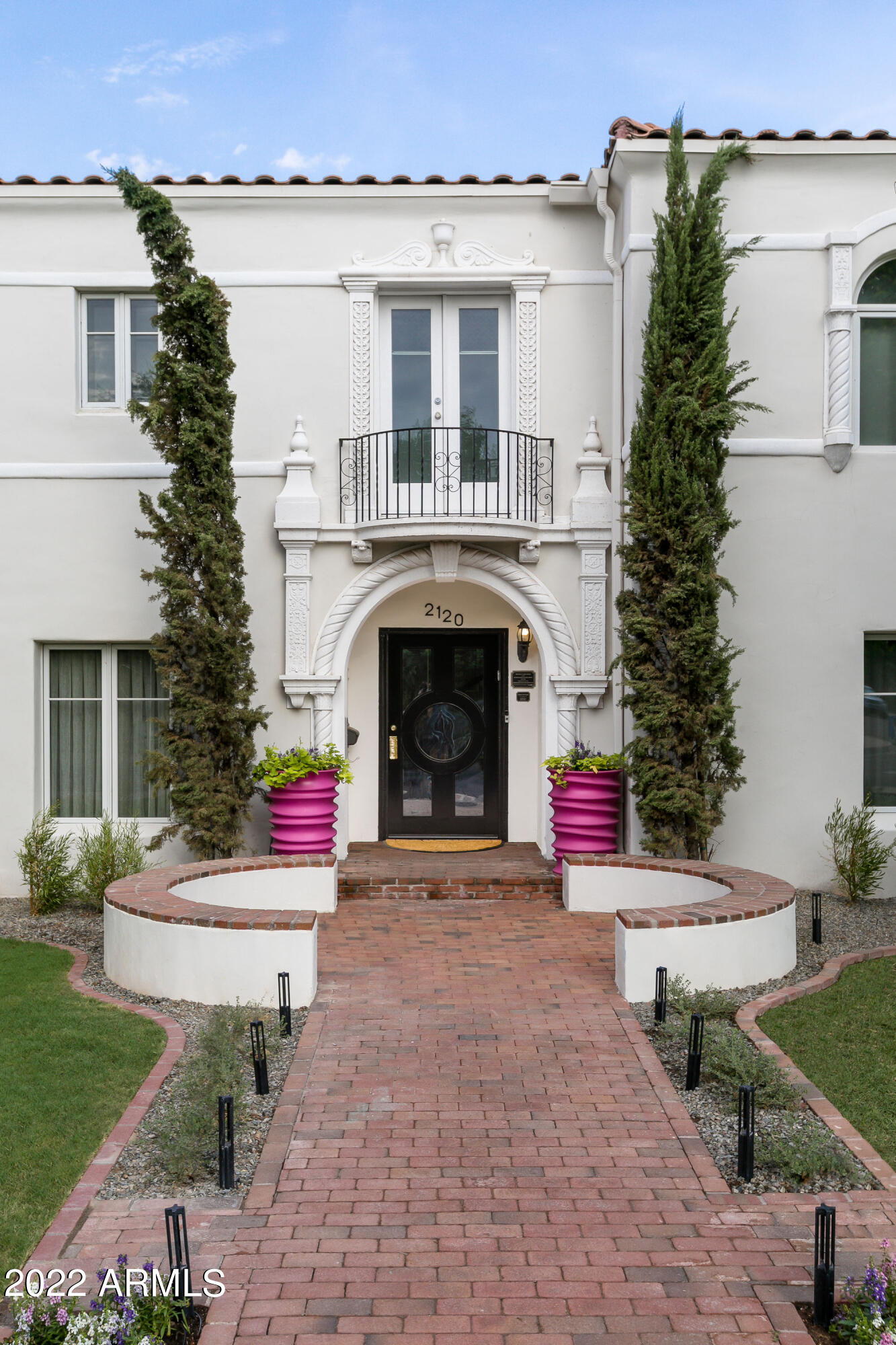 Encanto - Residential