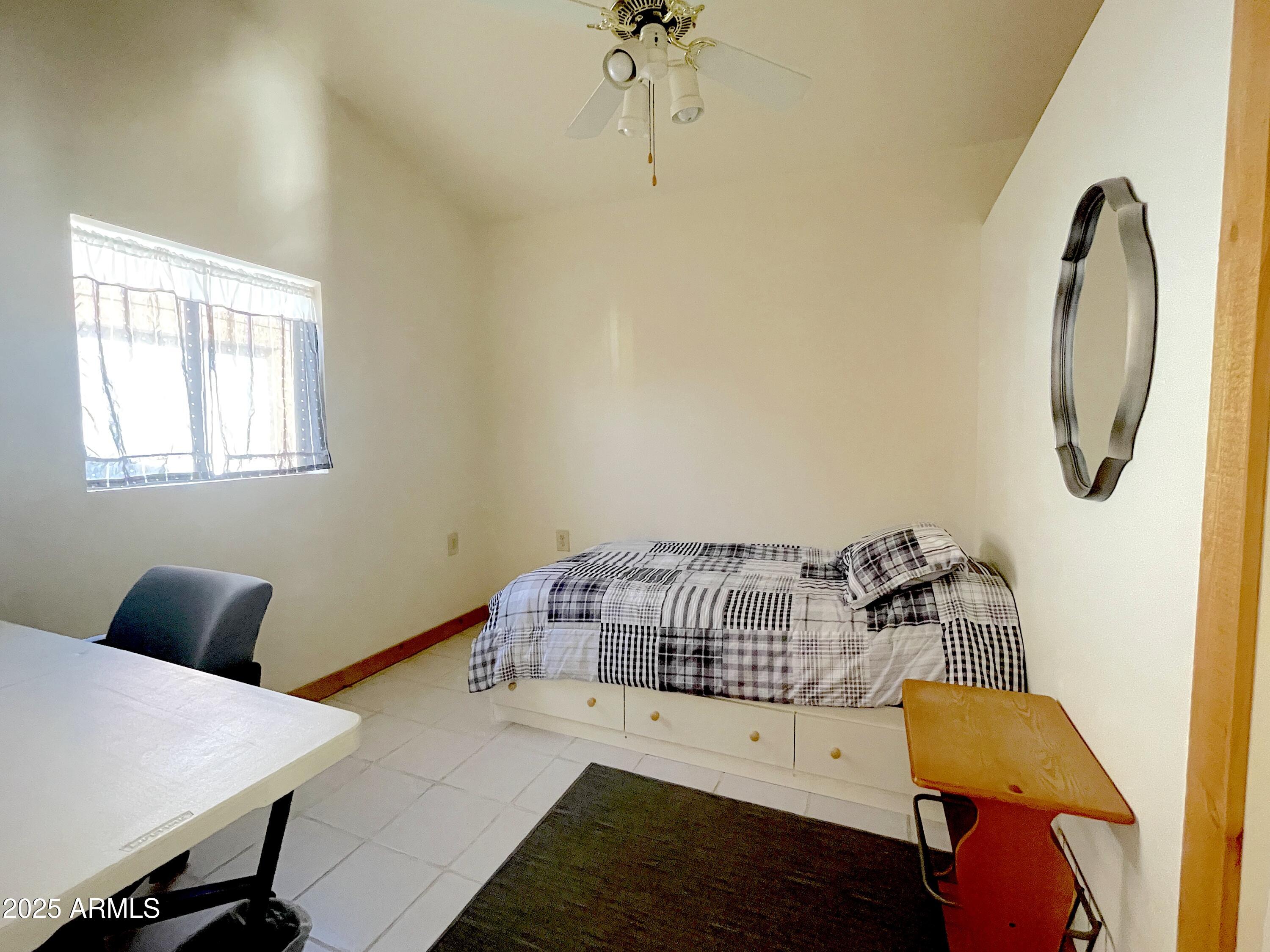 QUEEN VALLEY ESTATES UNIT SEVEN - Residential