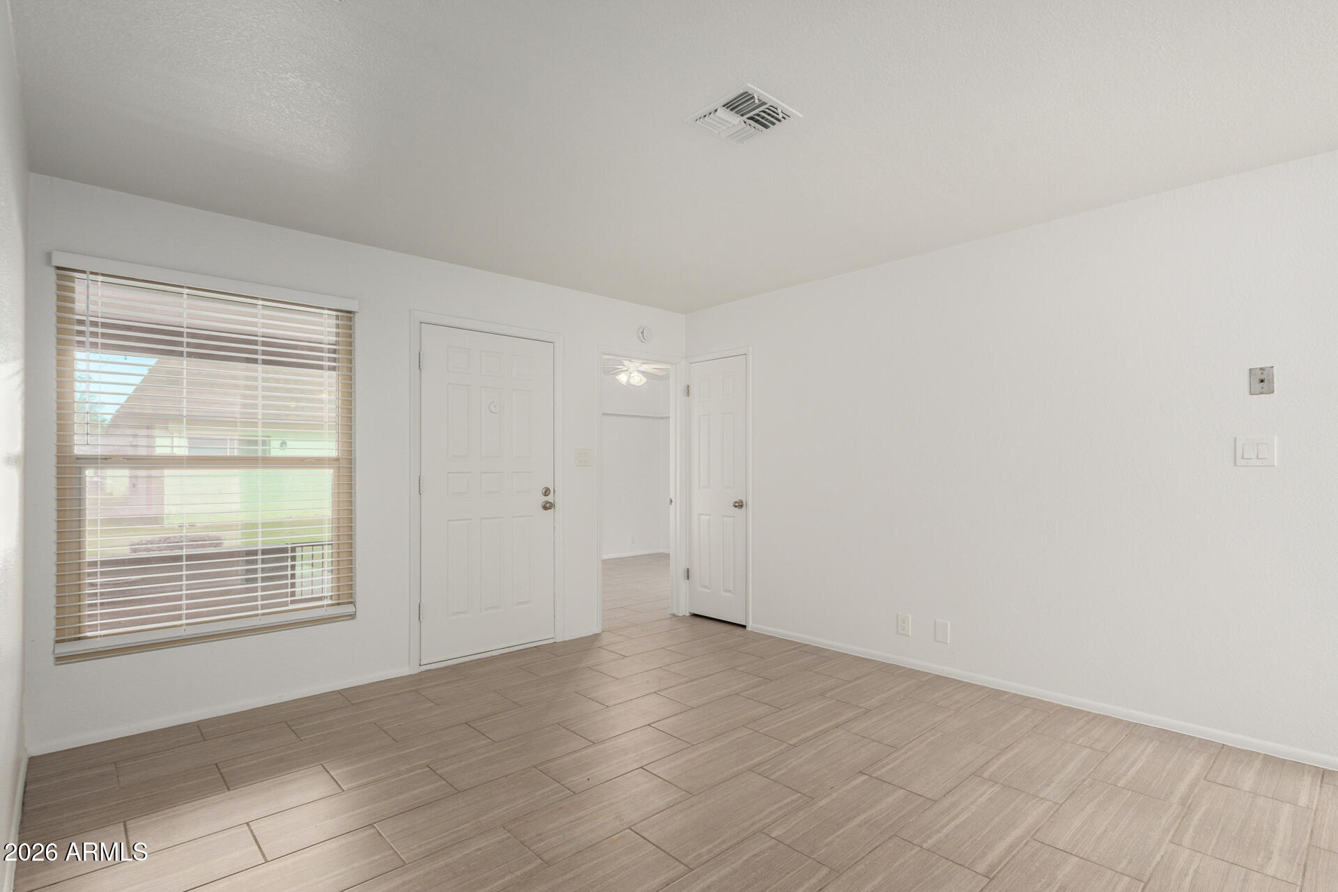 COUNTRY MEADOWS TOWNHOUSES - Residential