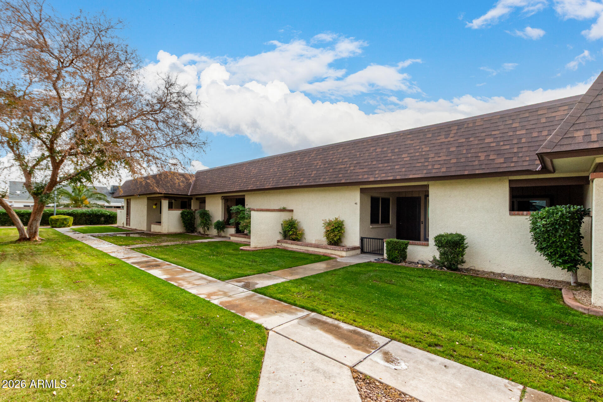 COUNTRY MEADOWS TOWNHOUSES - Residential