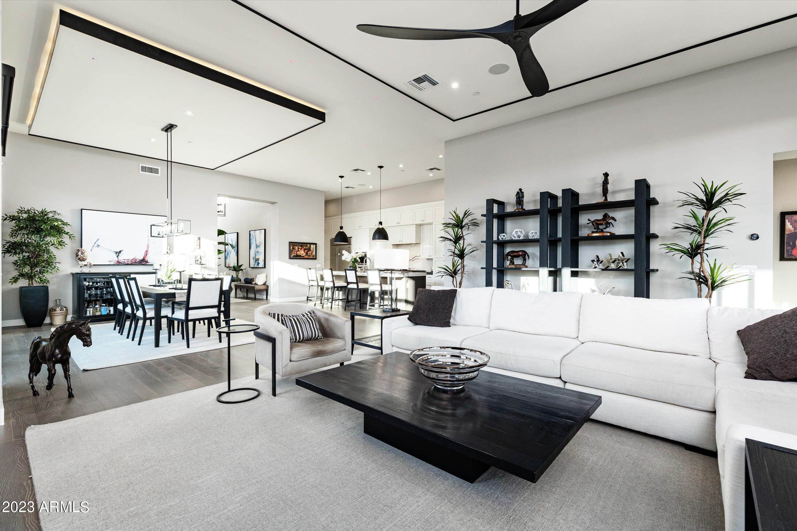 DESERT MOUNTAIN - Residential