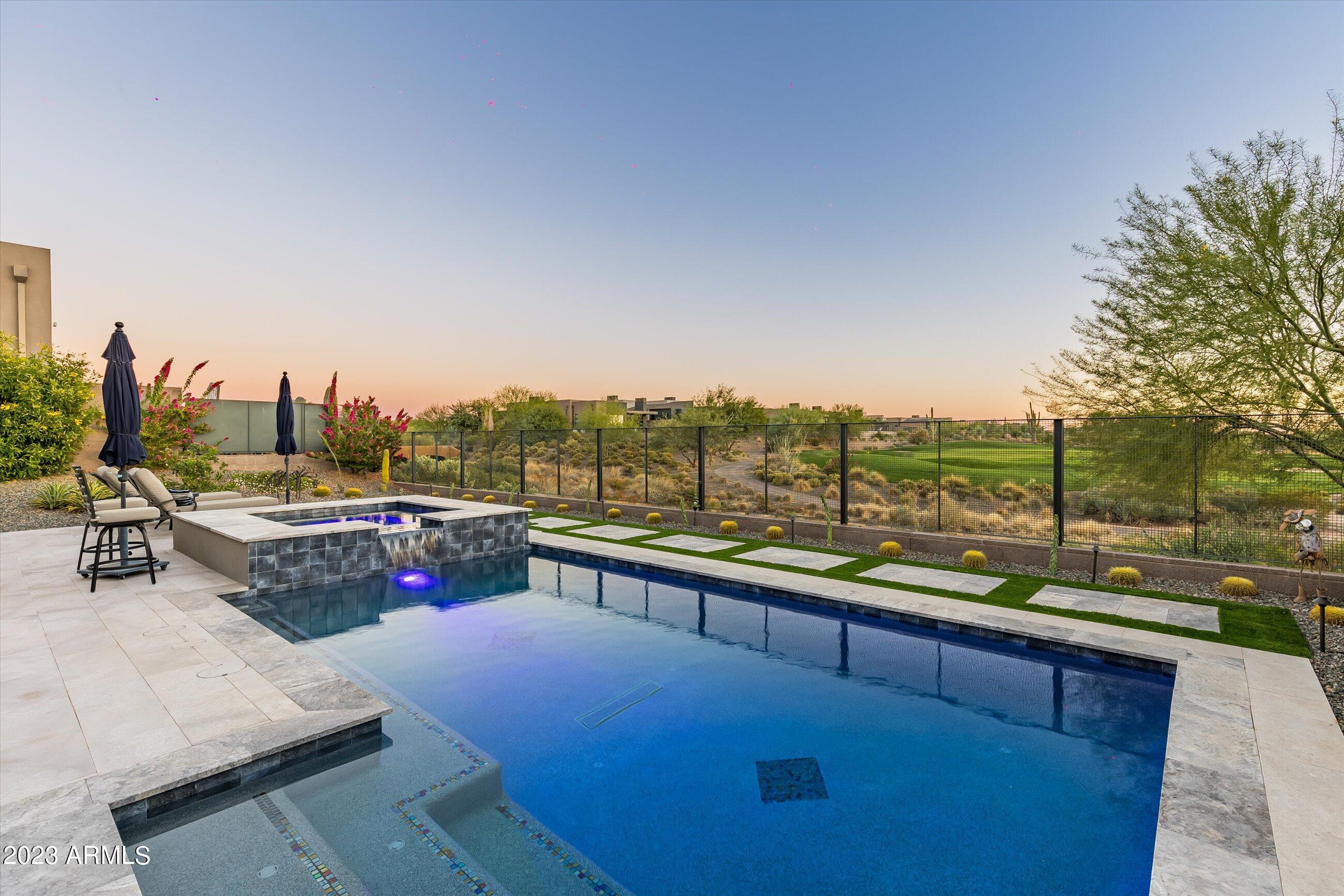 DESERT MOUNTAIN - Residential