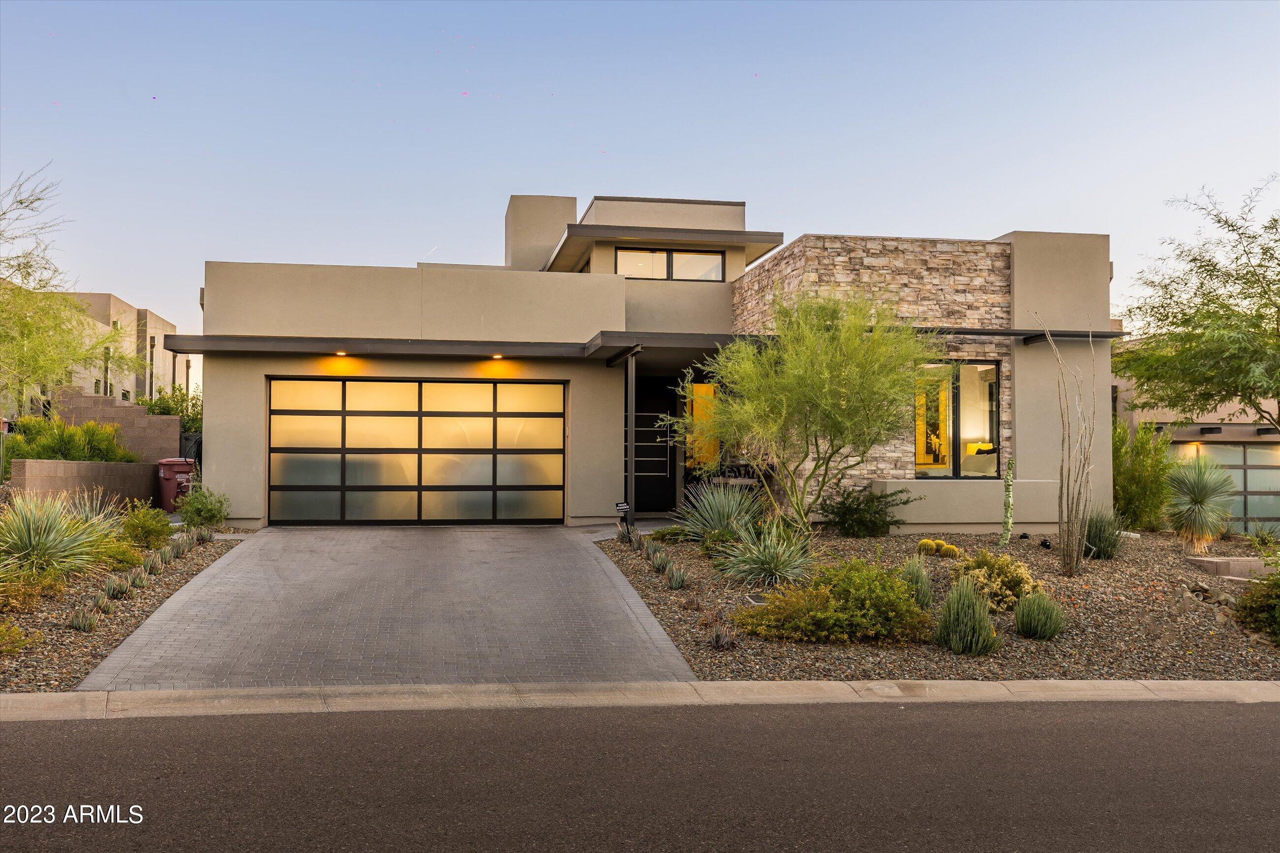 DESERT MOUNTAIN - Residential