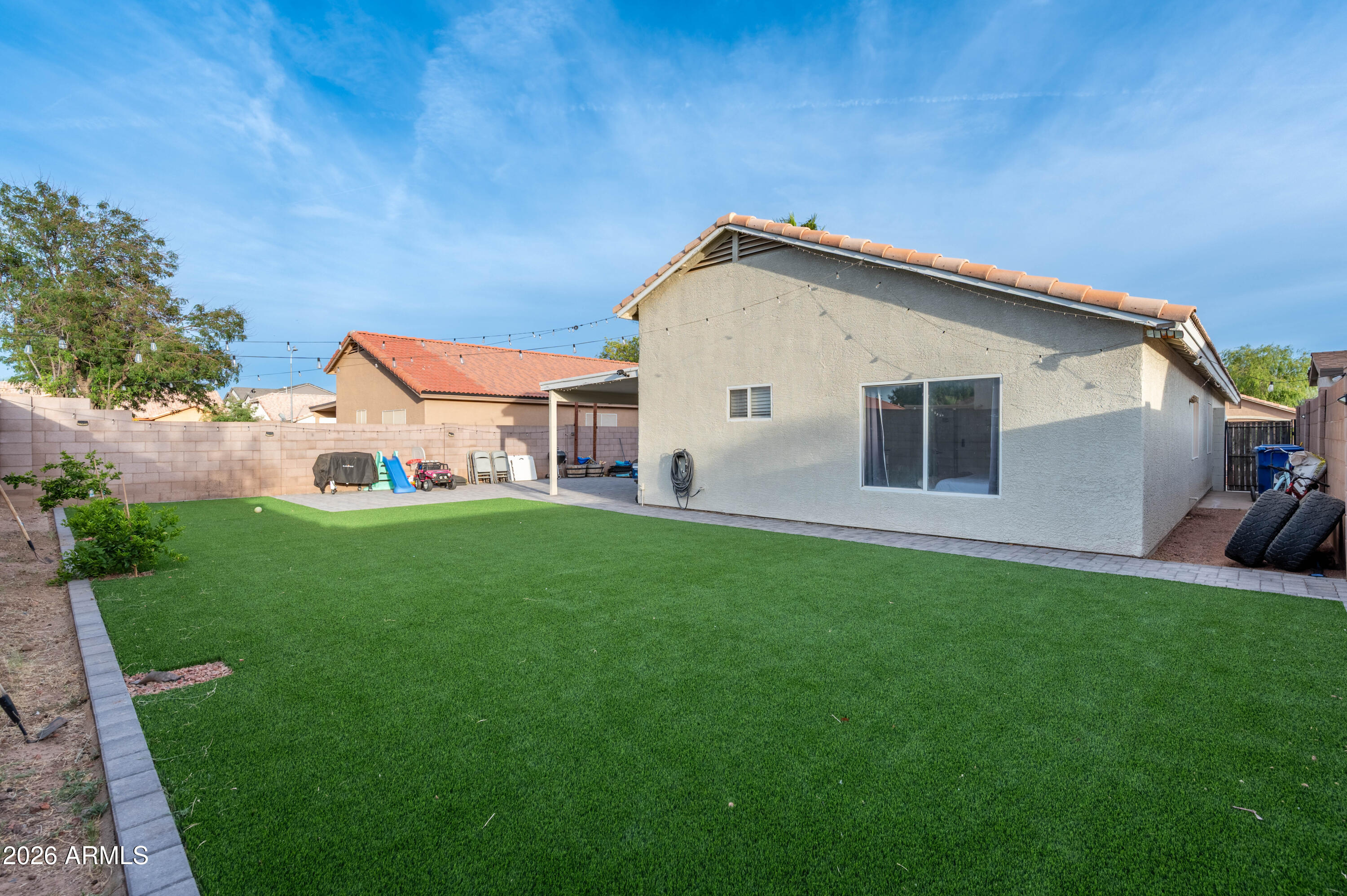 PALM GARDENS - Residential