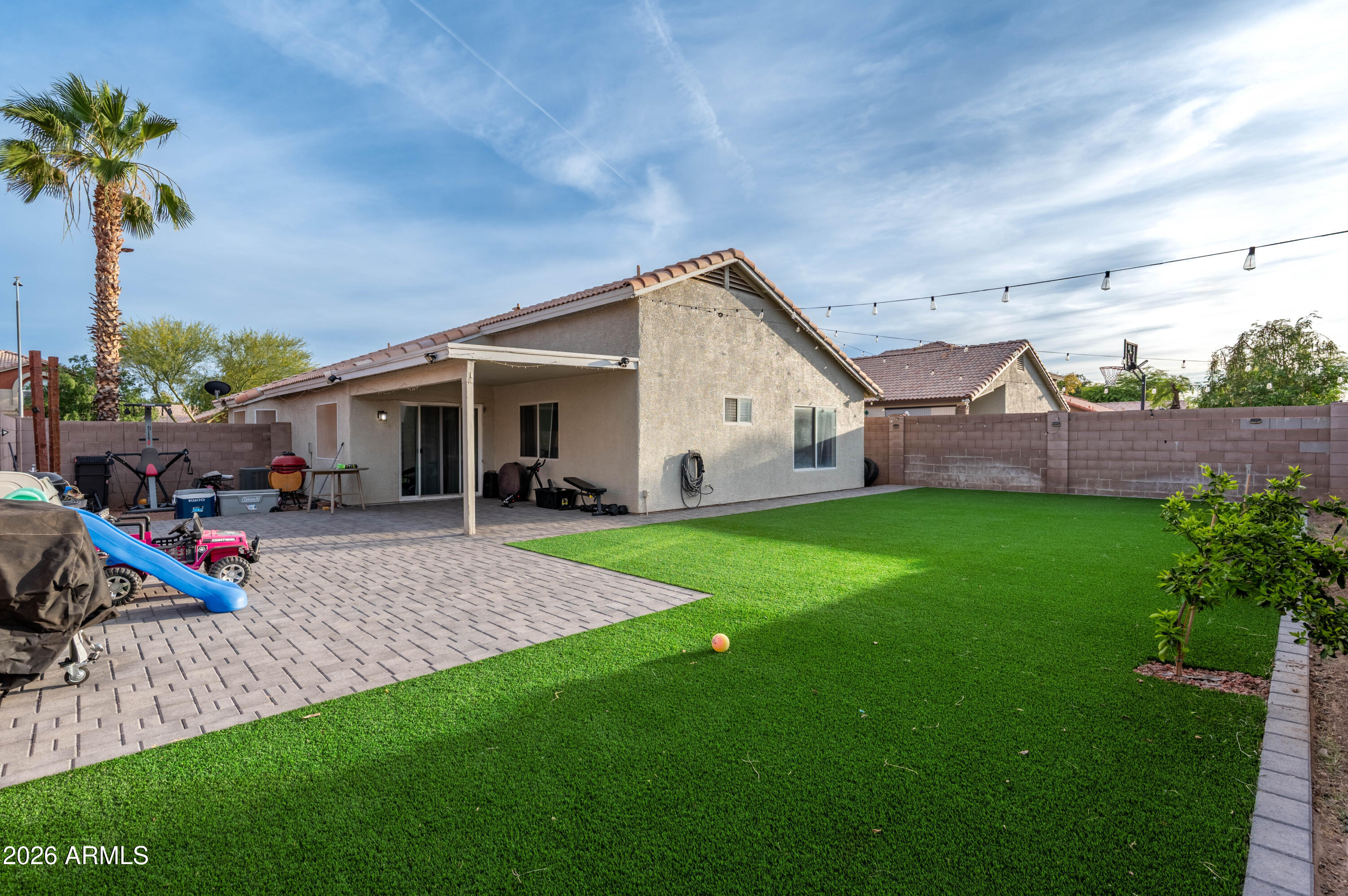 PALM GARDENS - Residential