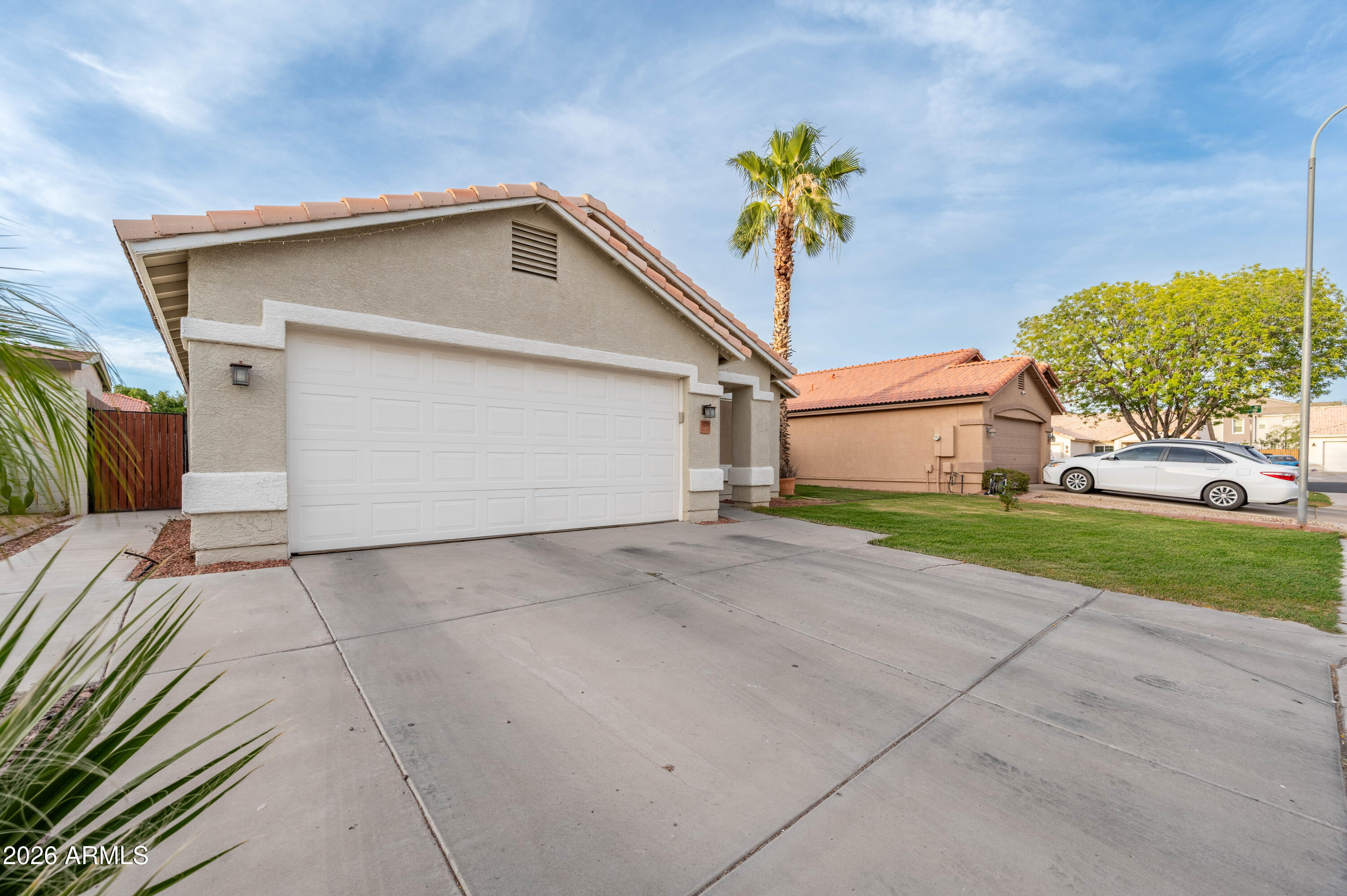 PALM GARDENS - Residential
