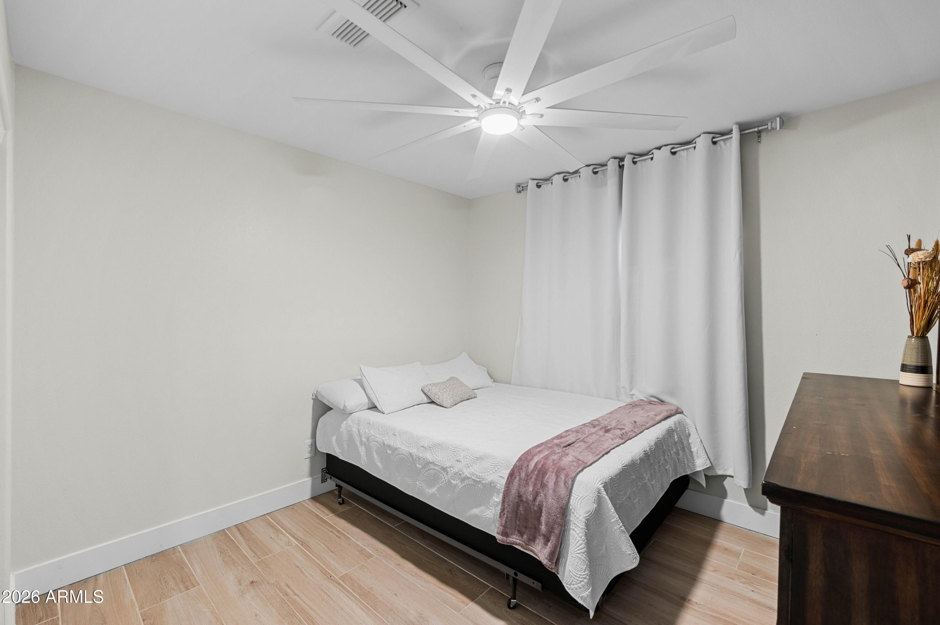 PALM GARDENS - Residential