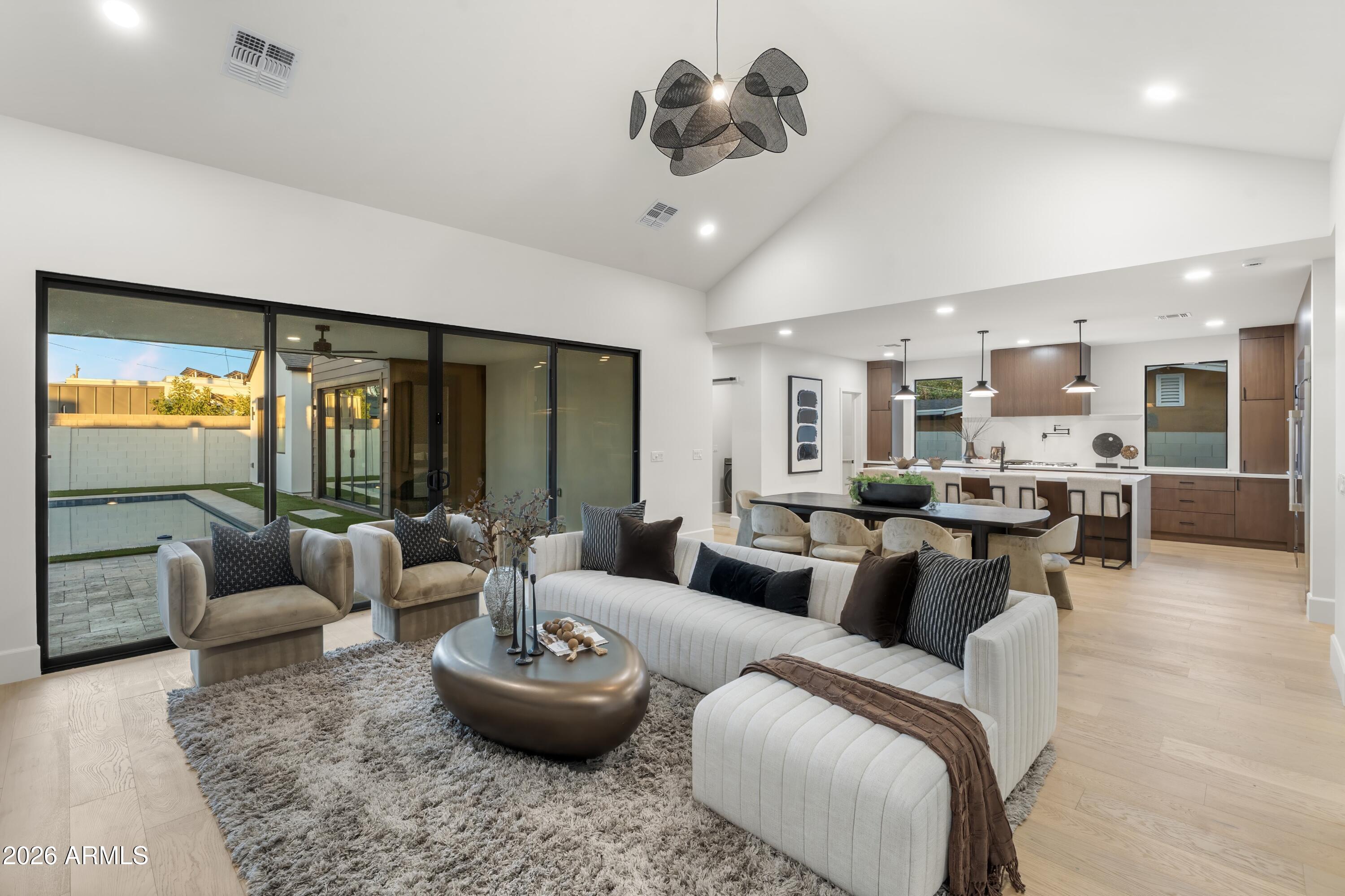 ORANGE DELL - Residential