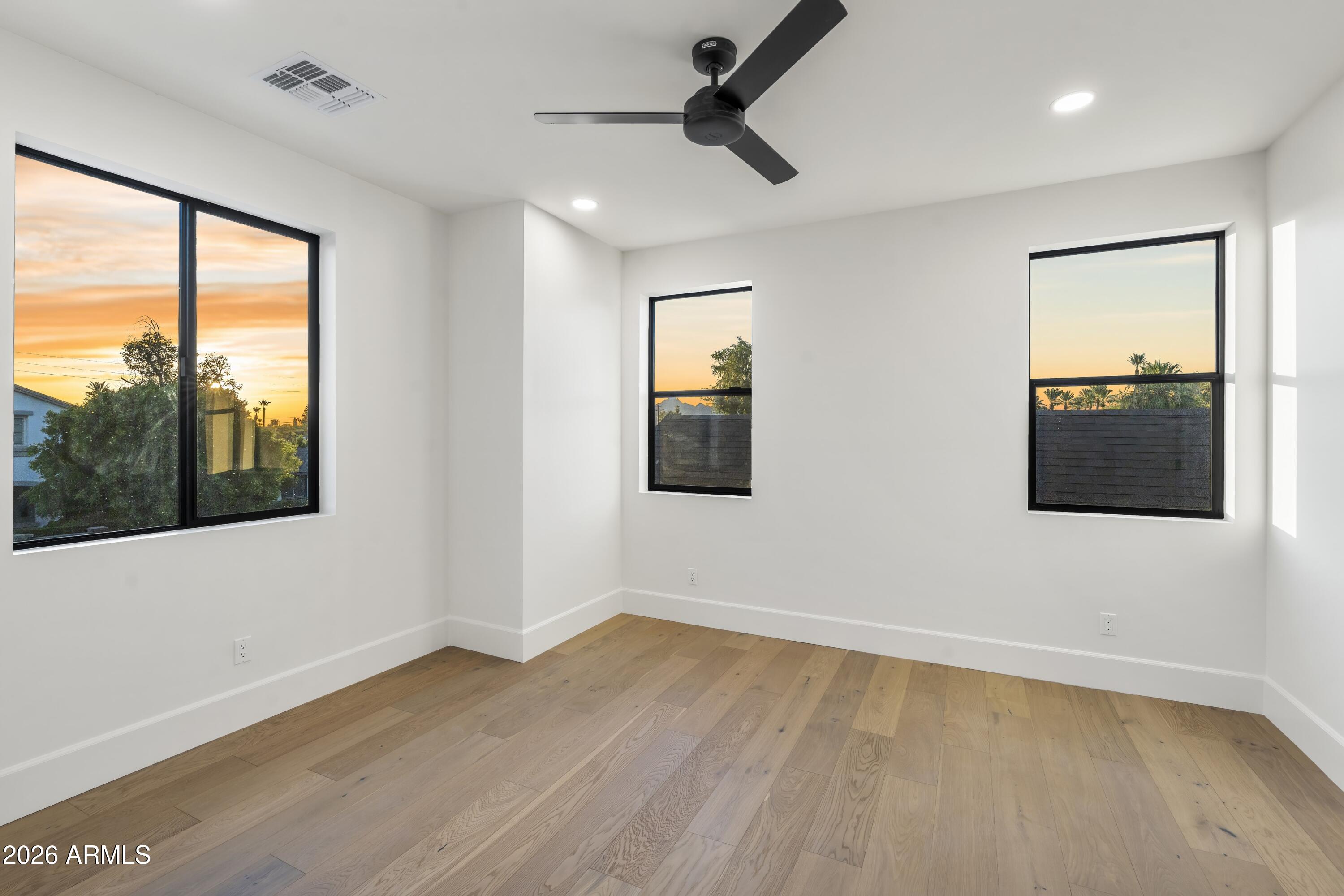 ORANGE DELL - Residential