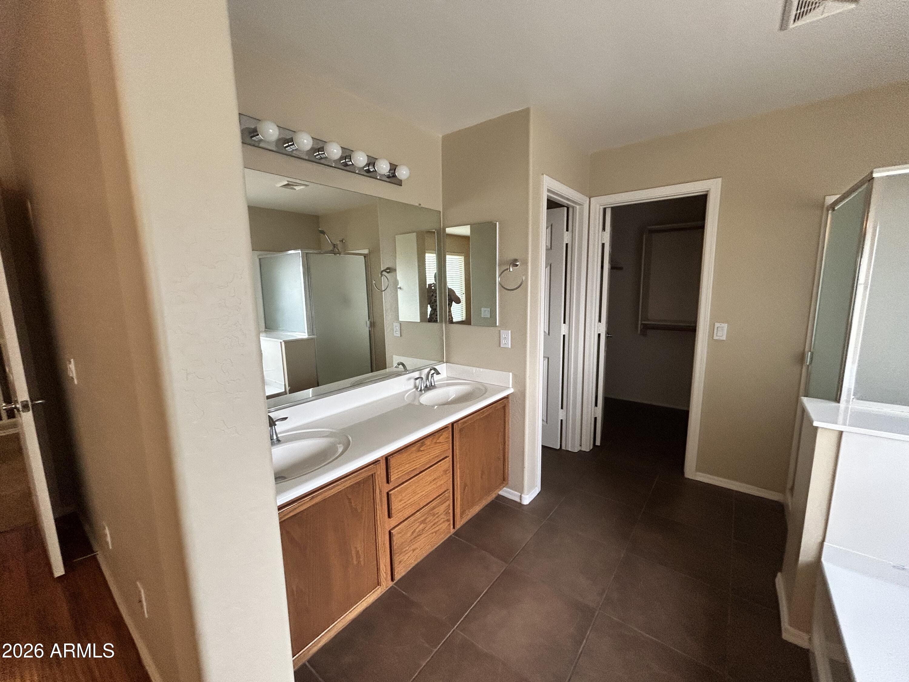 SUN GROVES PARCEL 13 THRU 16 - Residential
