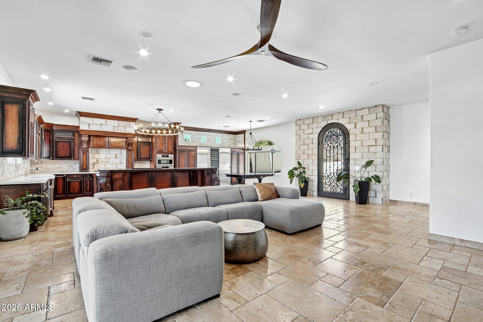 THUNDERBIRD VISTAS AMD 2 - Residential