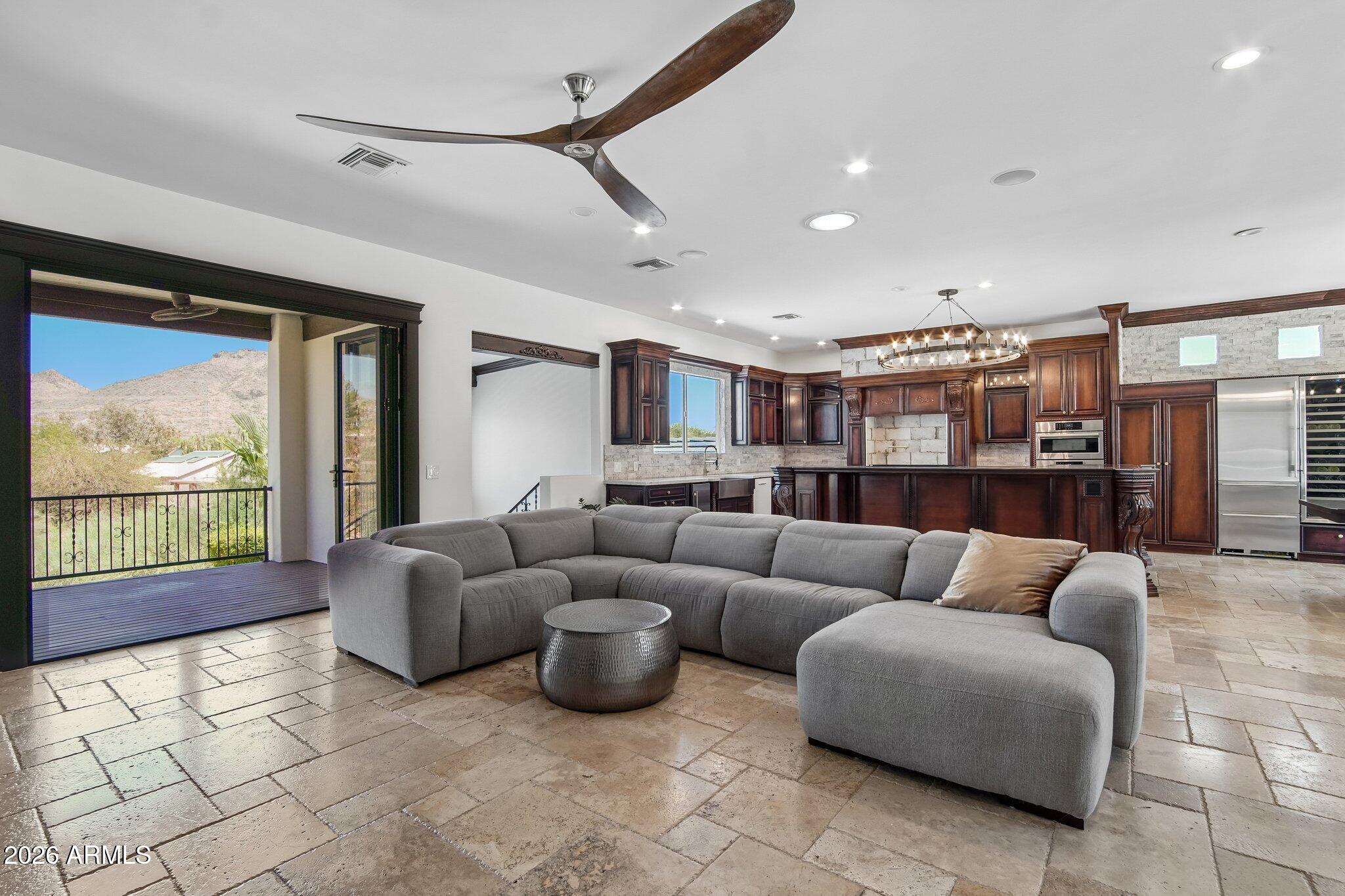 THUNDERBIRD VISTAS AMD 2 - Residential