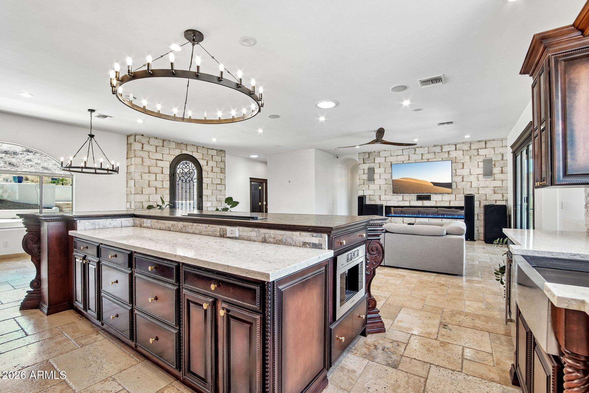 THUNDERBIRD VISTAS AMD 2 - Residential