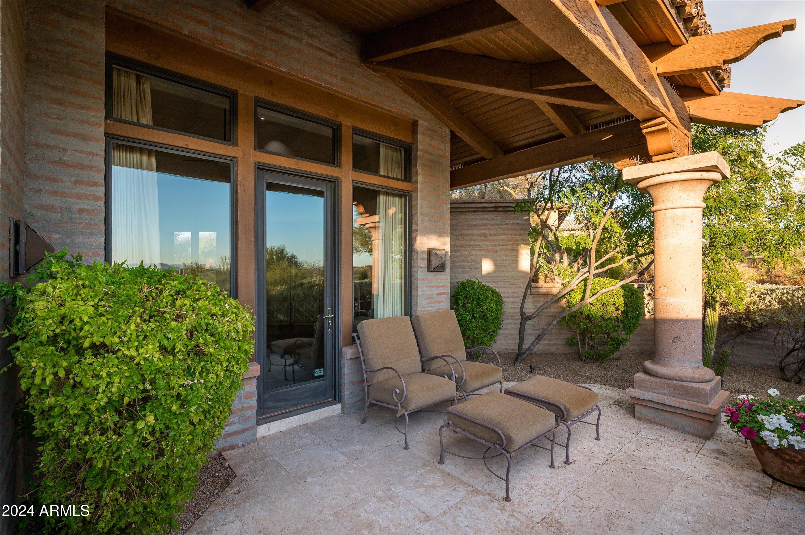 DESERT MOUNTAIN PHASE 1 UNIT 2 LOT 206-335 TR A - Residential
