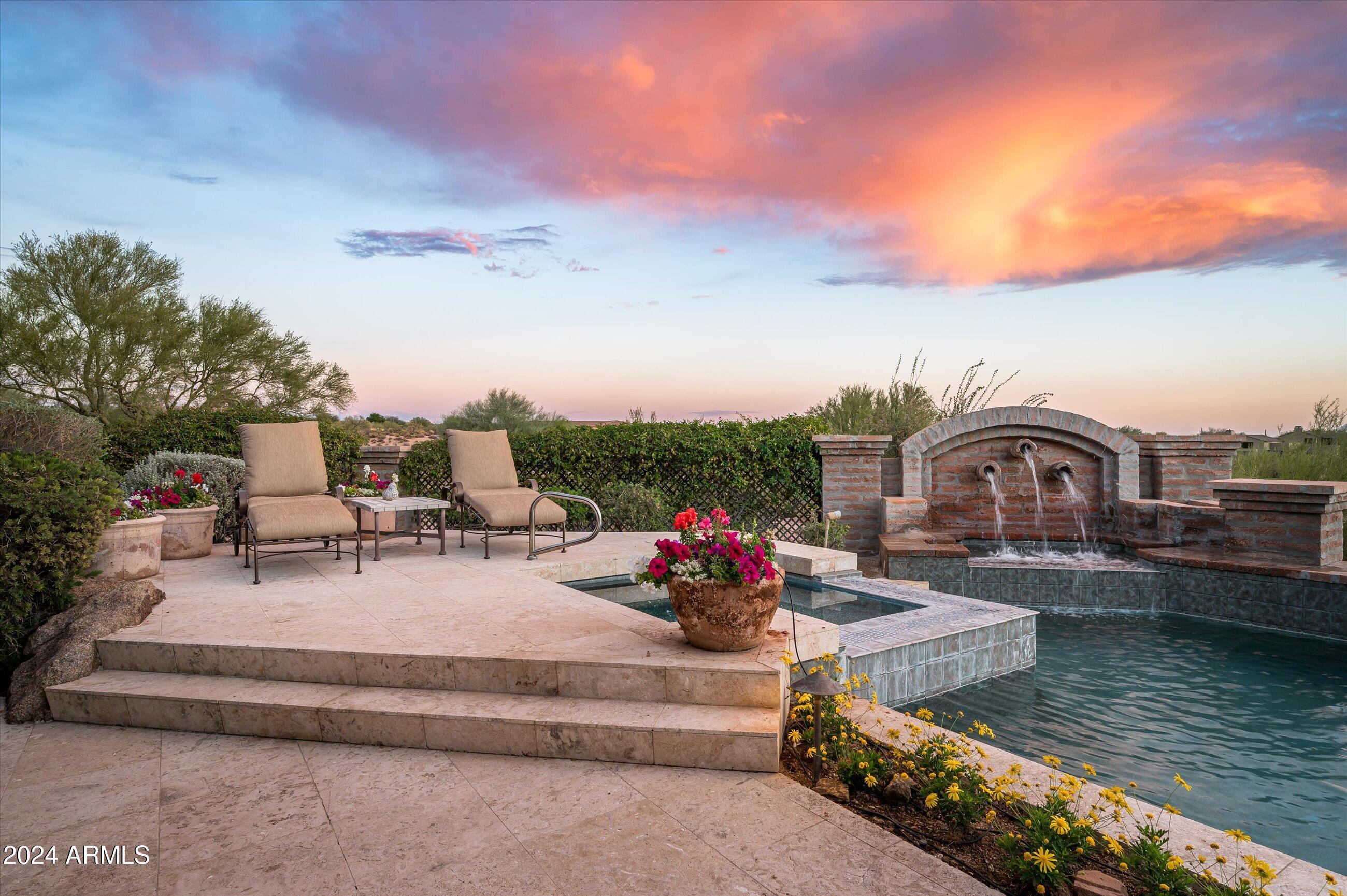 DESERT MOUNTAIN PHASE 1 UNIT 2 LOT 206-335 TR A - Residential