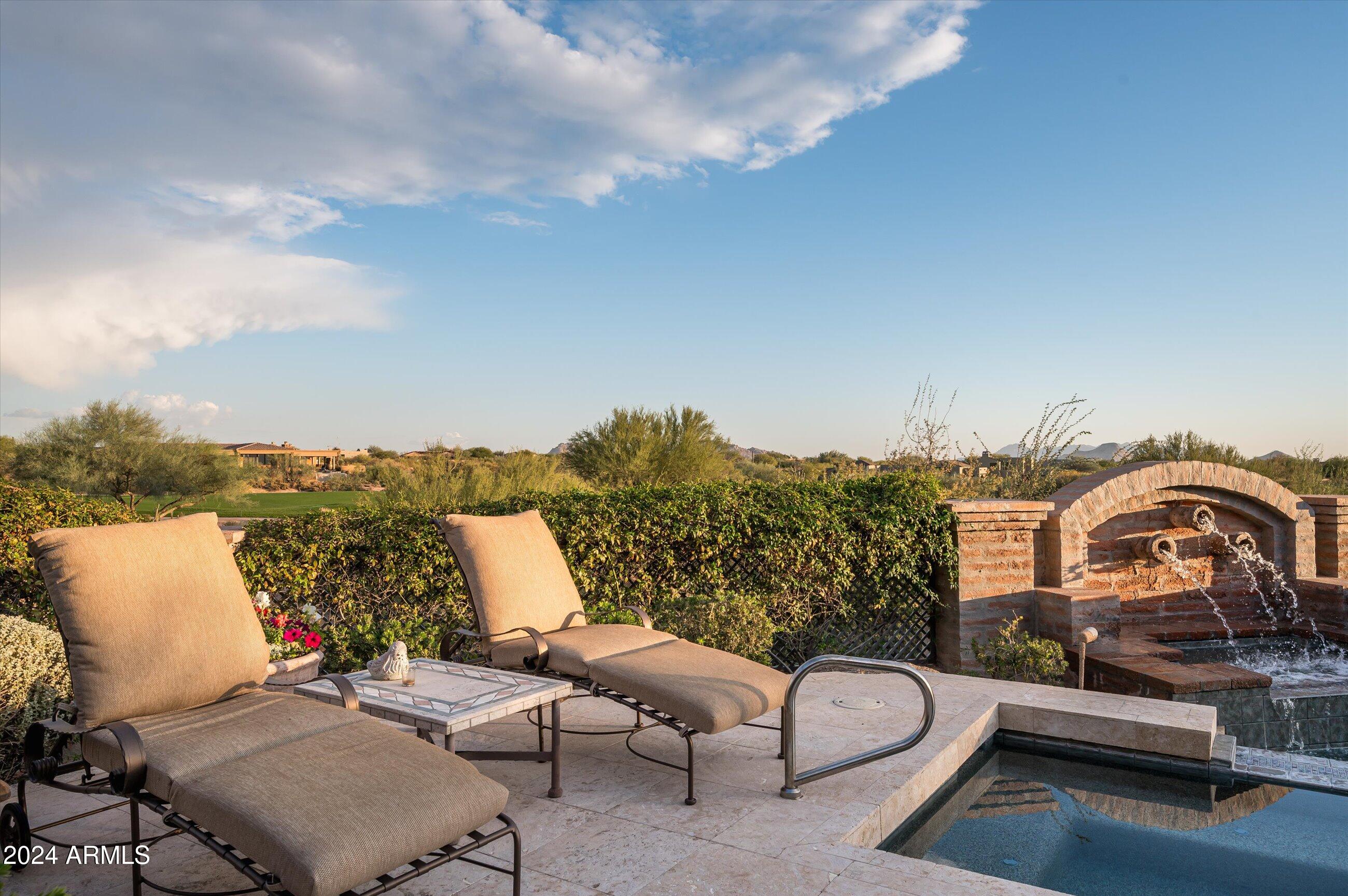 DESERT MOUNTAIN PHASE 1 UNIT 2 LOT 206-335 TR A - Residential