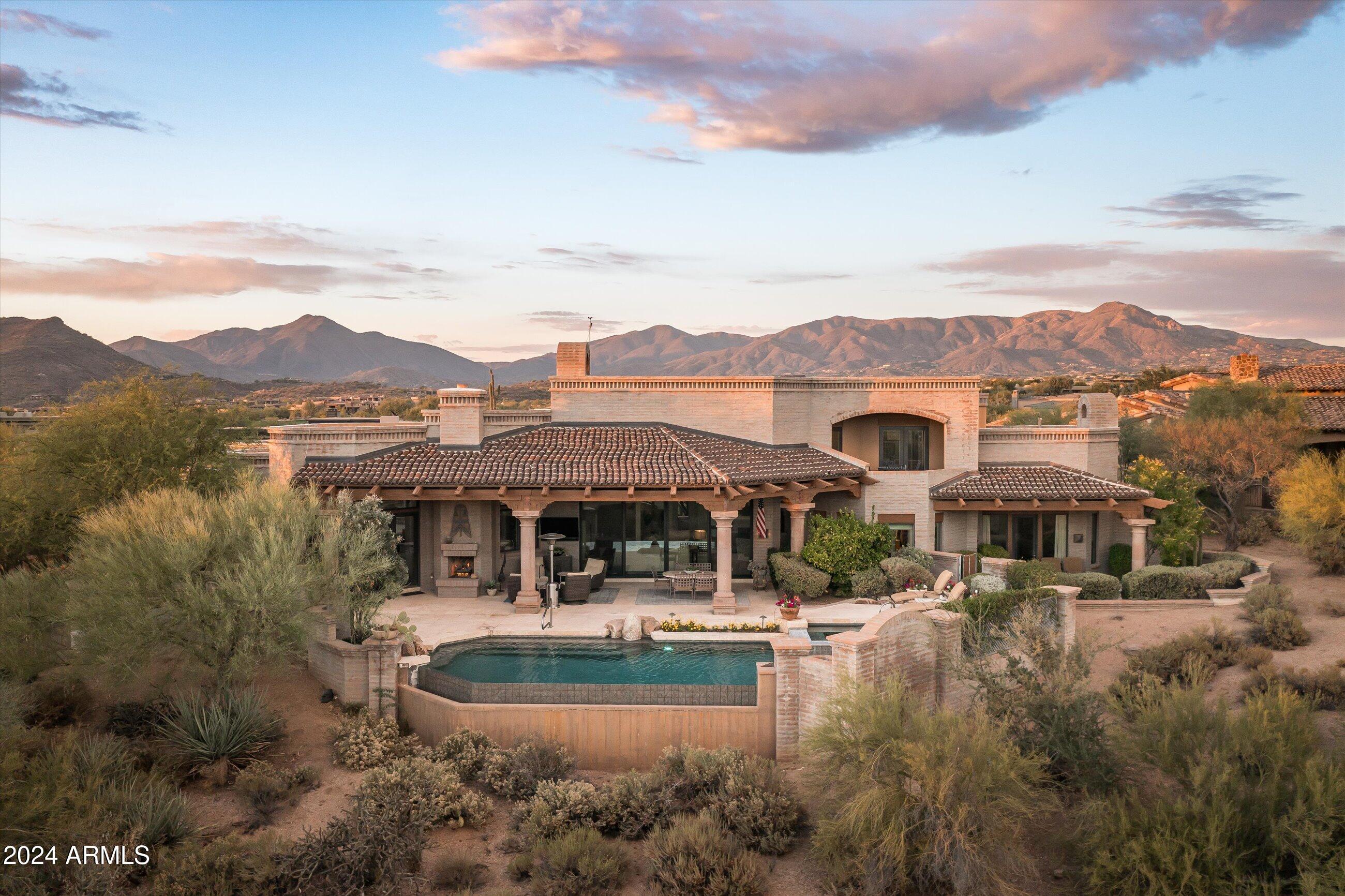 DESERT MOUNTAIN PHASE 1 UNIT 2 LOT 206-335 TR A - Residential