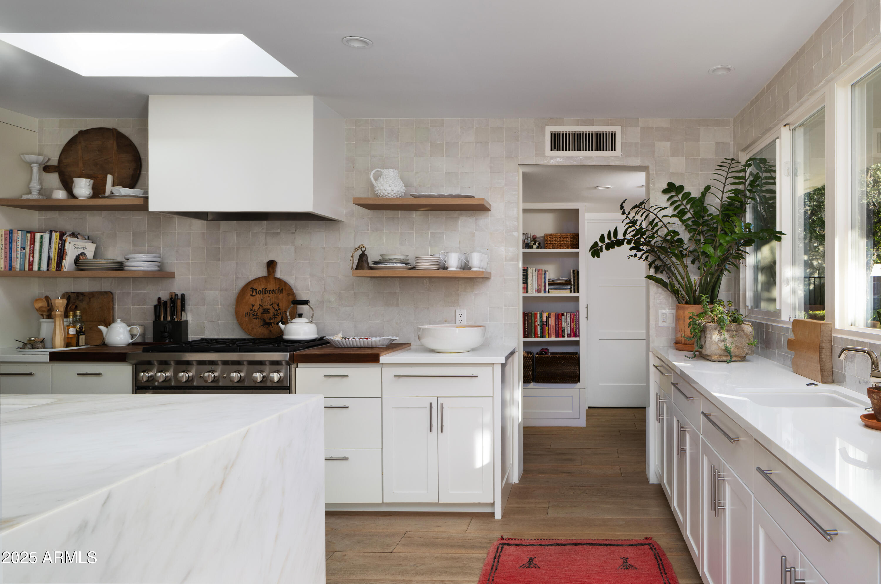 COLONIA MIRAMONTE - Residential