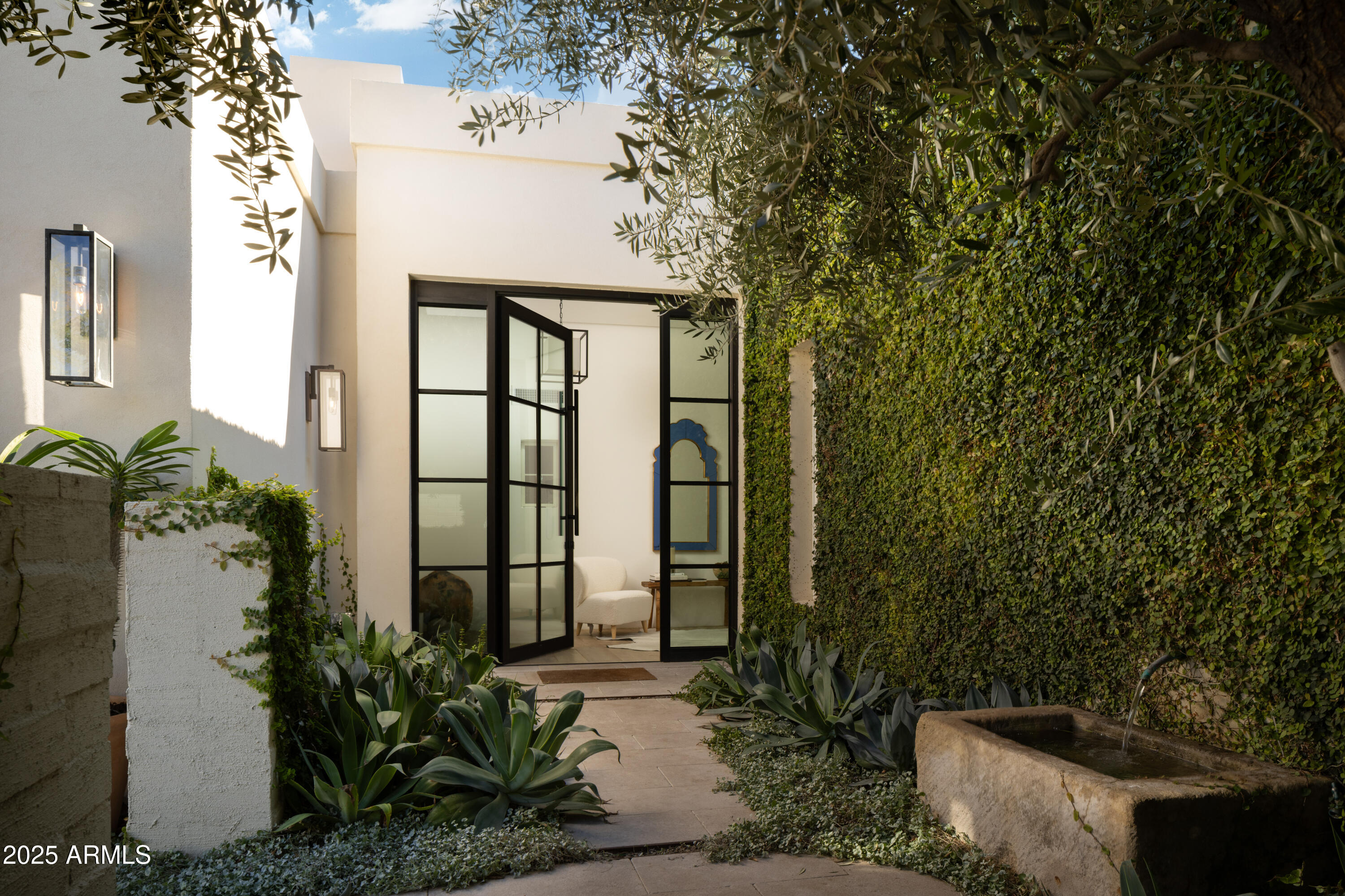 COLONIA MIRAMONTE - Residential