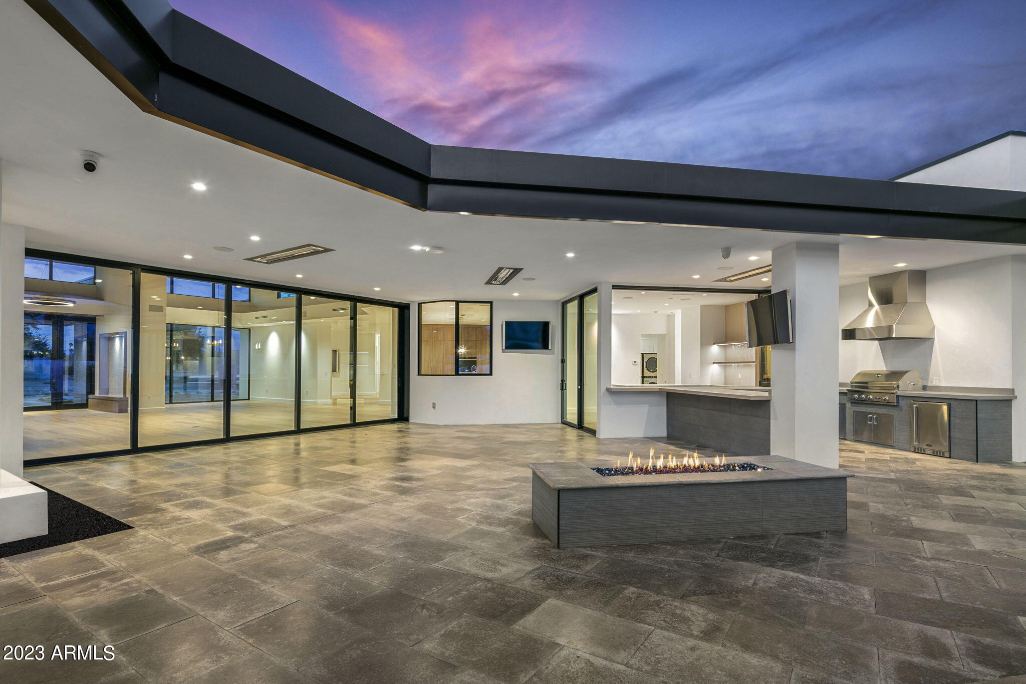 SUNBURST FARMS EAST 5 - Residential