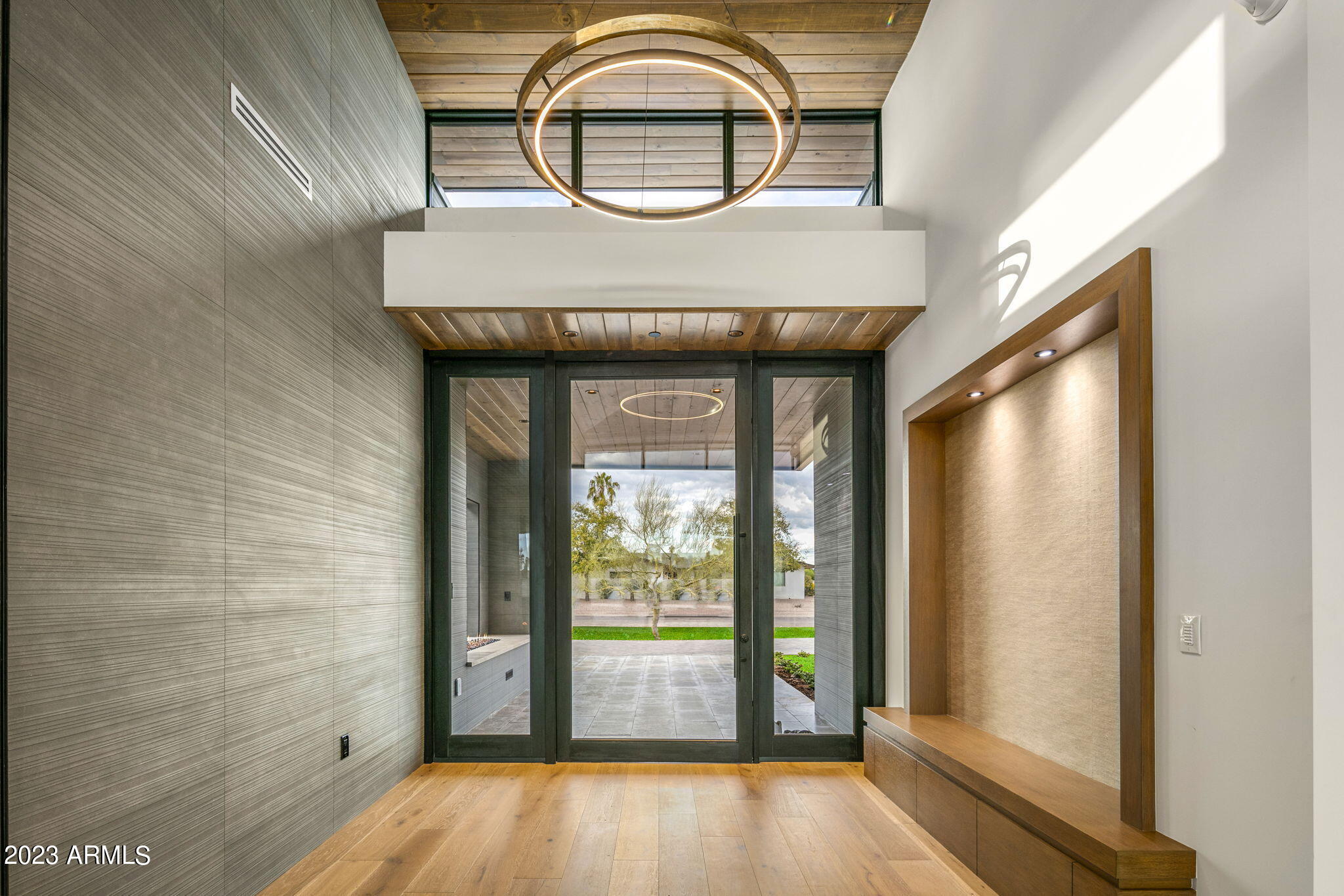 SUNBURST FARMS EAST 5 - Residential