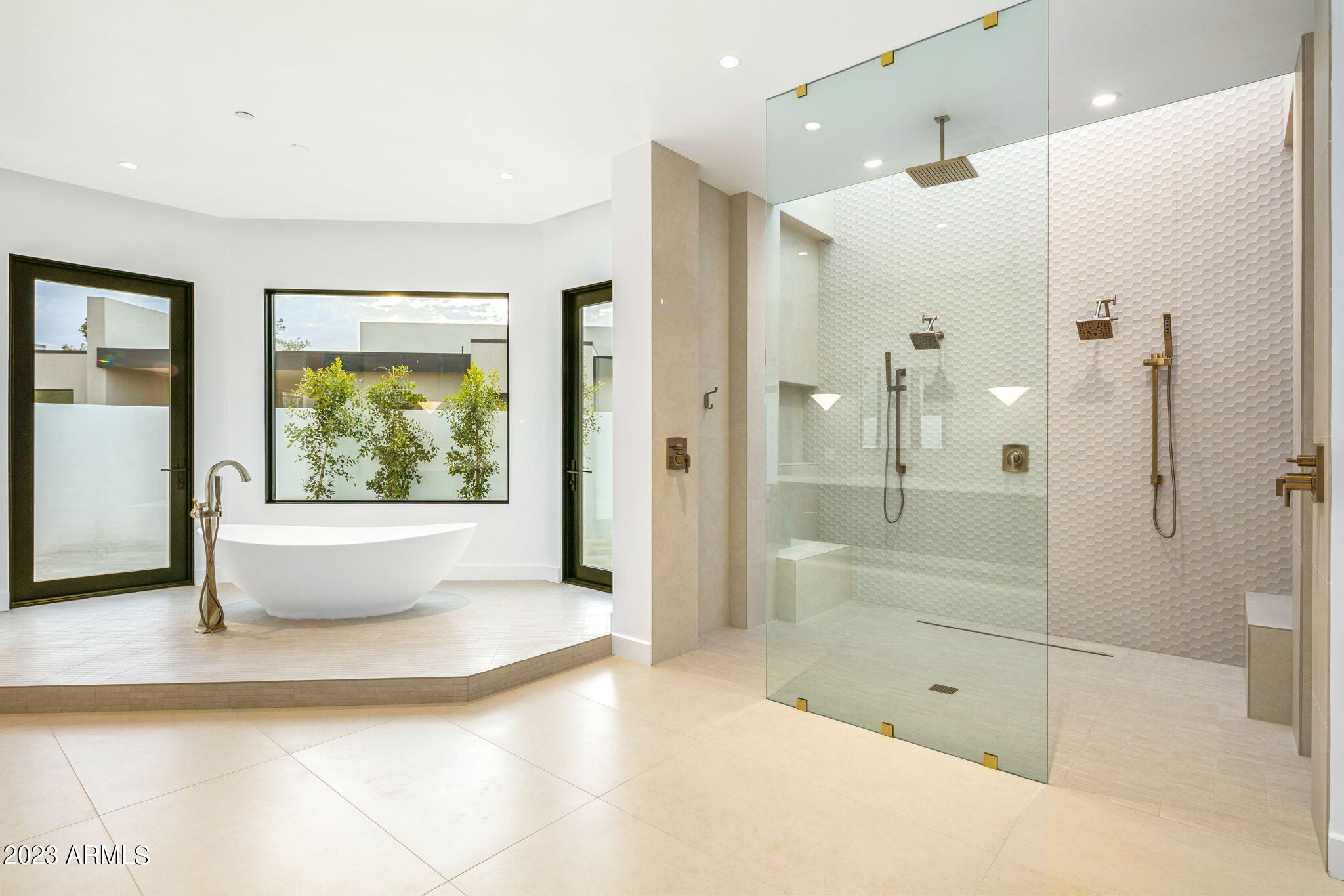 SUNBURST FARMS EAST 5 - Residential