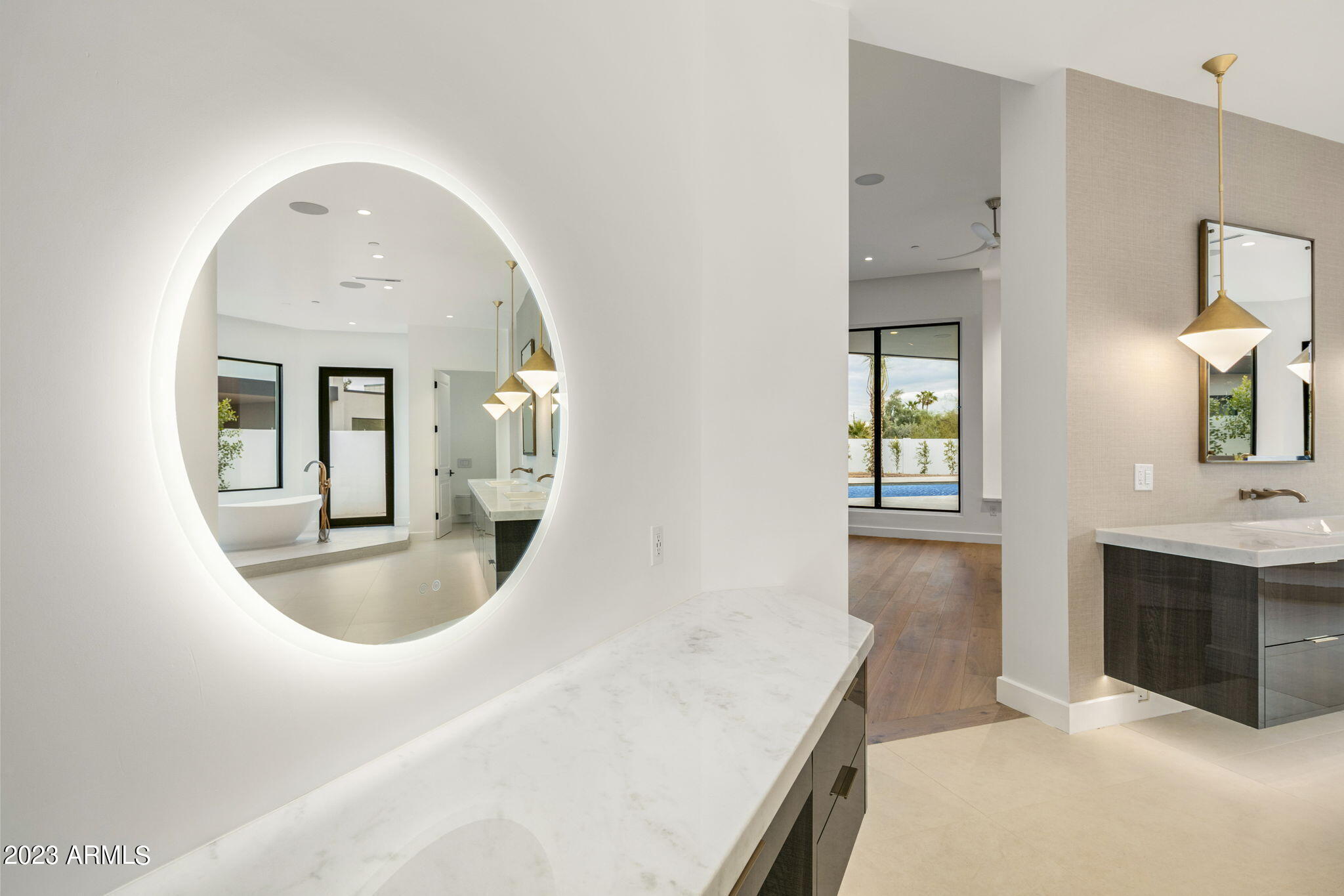 SUNBURST FARMS EAST 5 - Residential