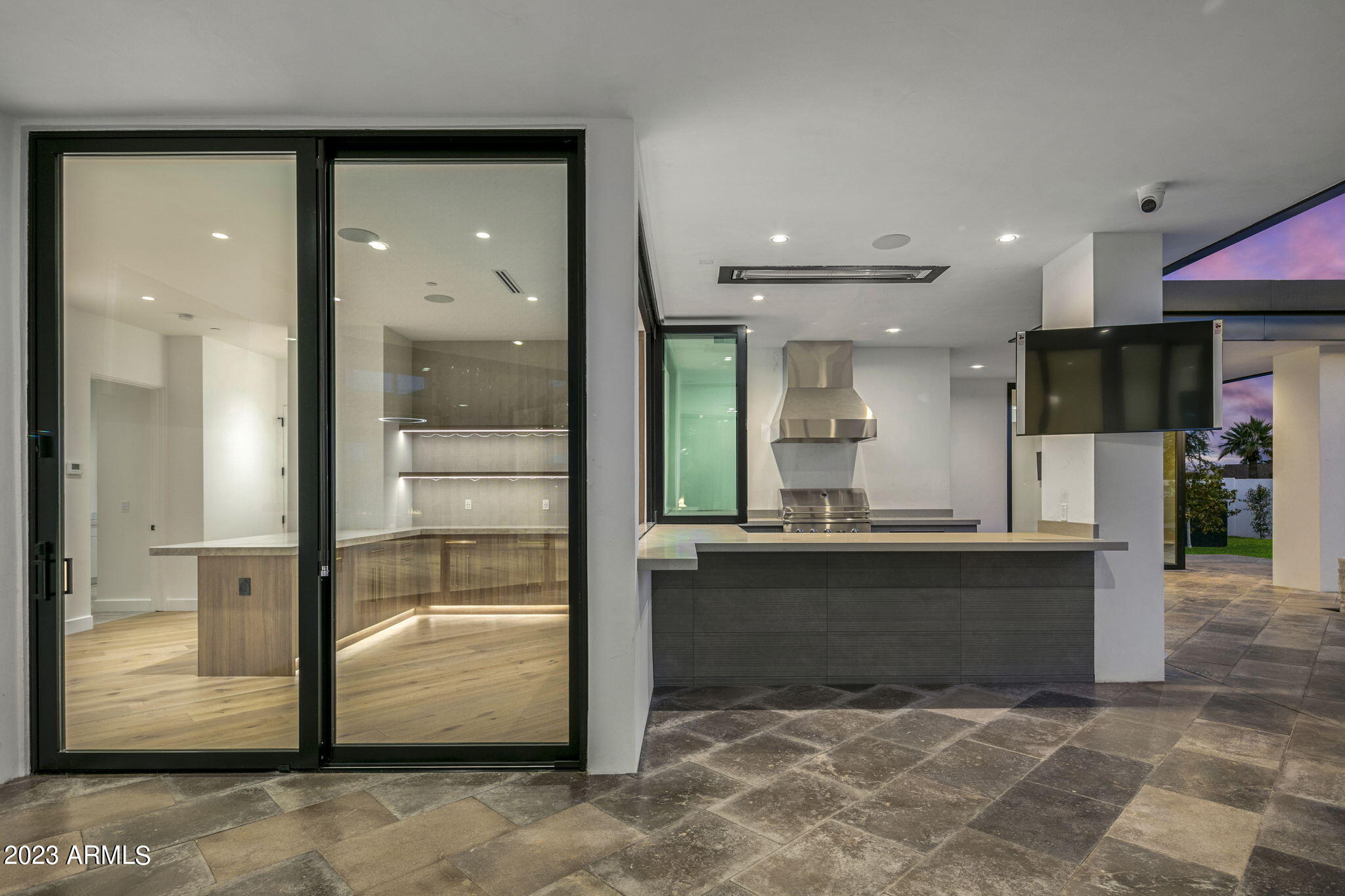 SUNBURST FARMS EAST 5 - Residential