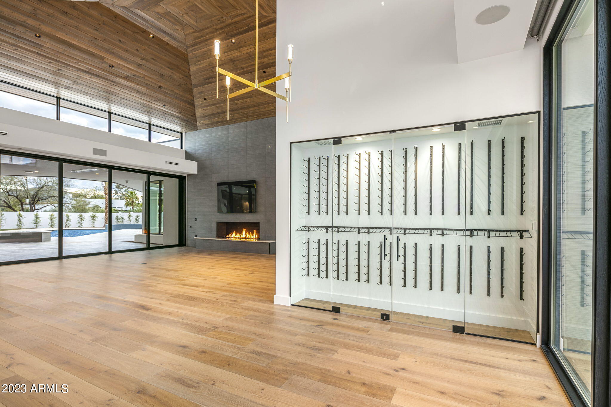 SUNBURST FARMS EAST 5 - Residential