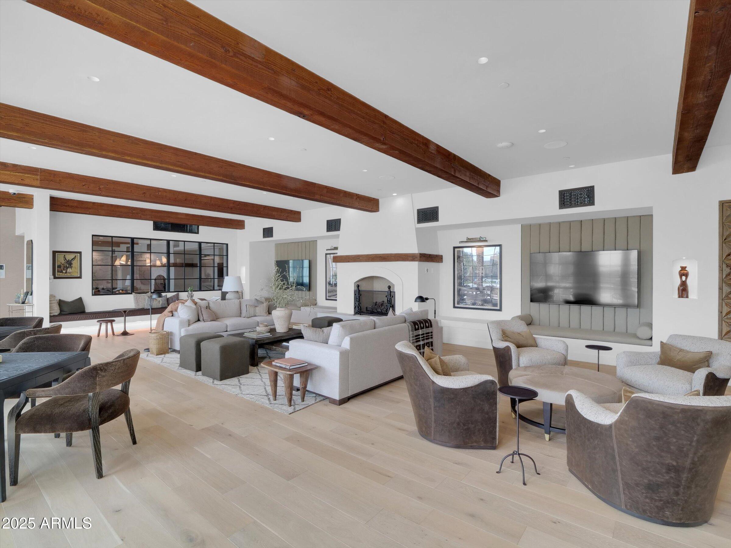 ASCENT AT THE PHOENICIAN MOUNTAINSIDE CONDOMINIUMS - Residential