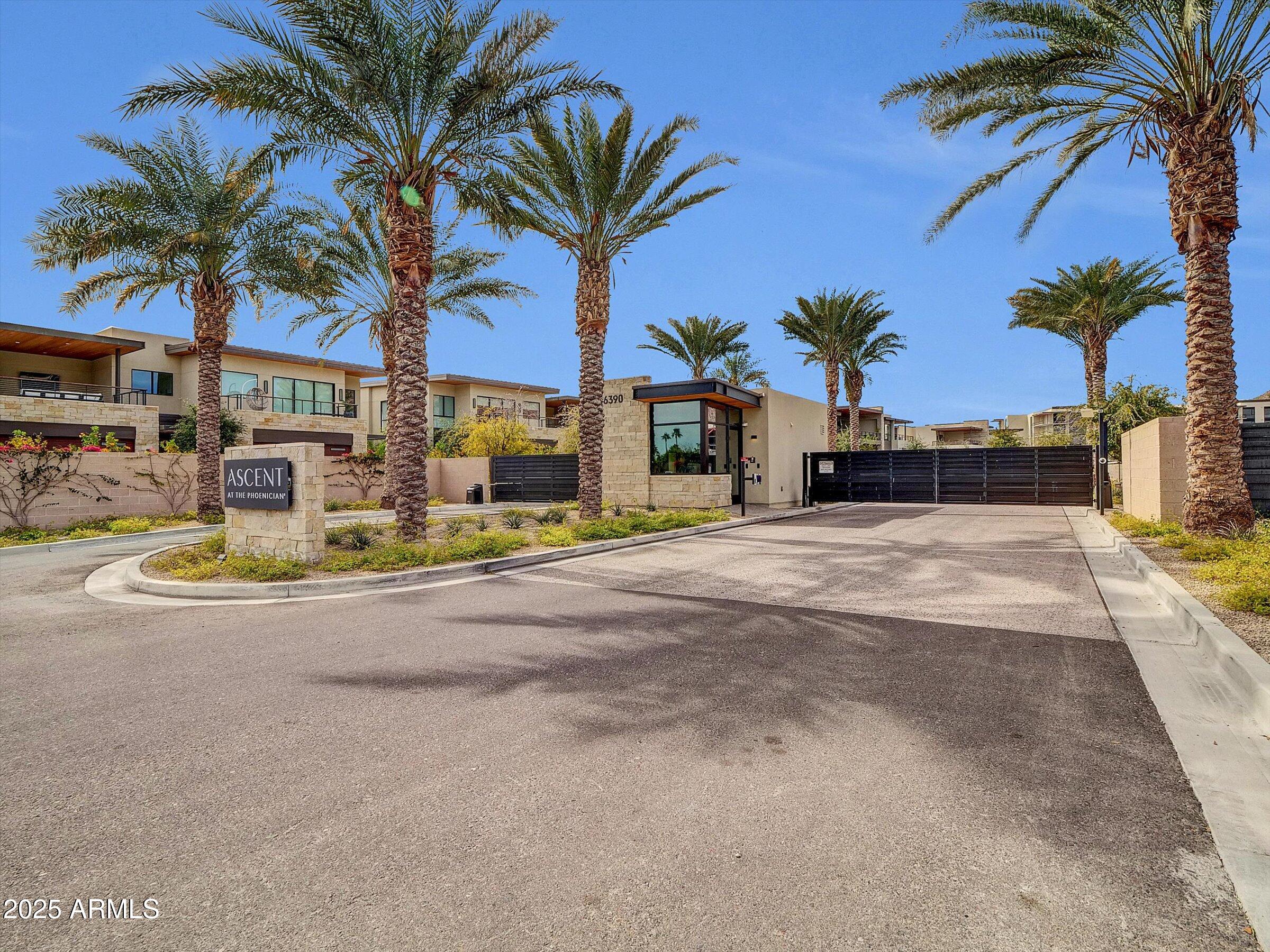ASCENT AT THE PHOENICIAN MOUNTAINSIDE CONDOMINIUMS - Residential