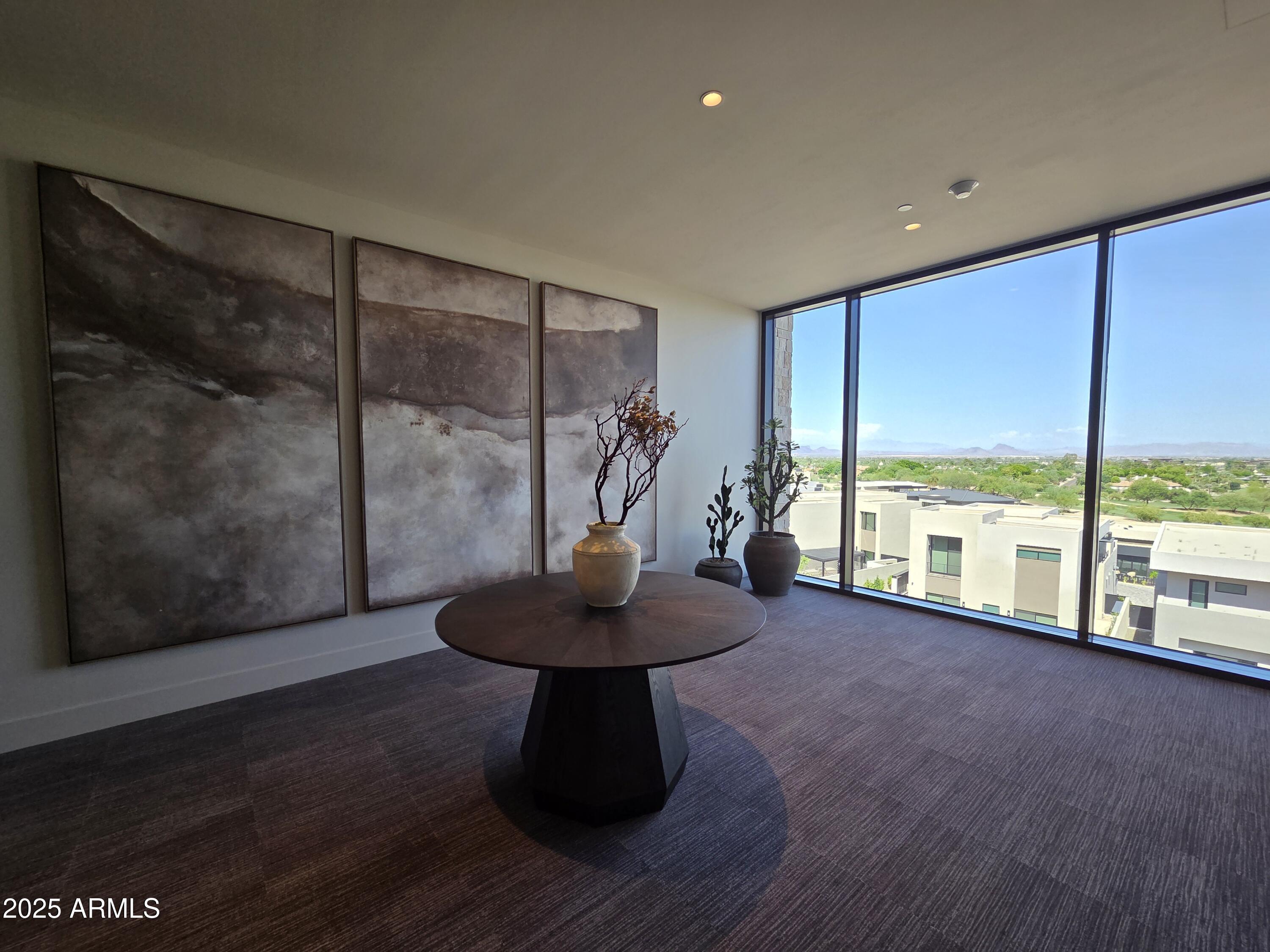 ASCENT AT THE PHOENICIAN MOUNTAINSIDE CONDOMINIUMS - Residential
