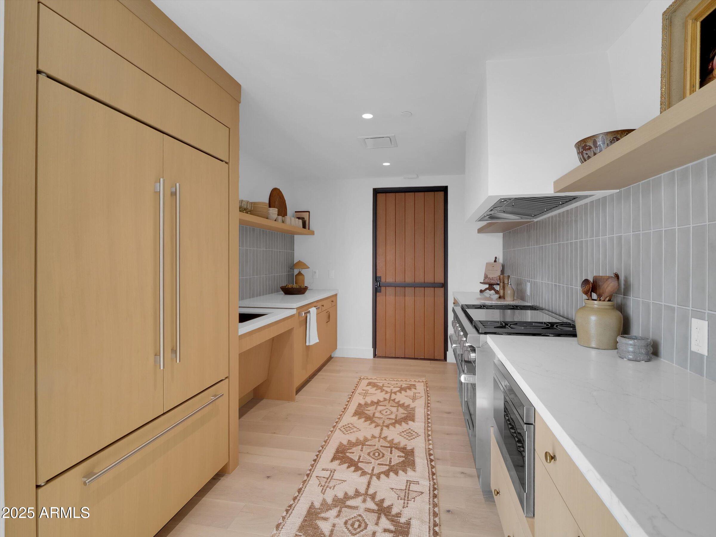 ASCENT AT THE PHOENICIAN MOUNTAINSIDE CONDOMINIUMS - Residential