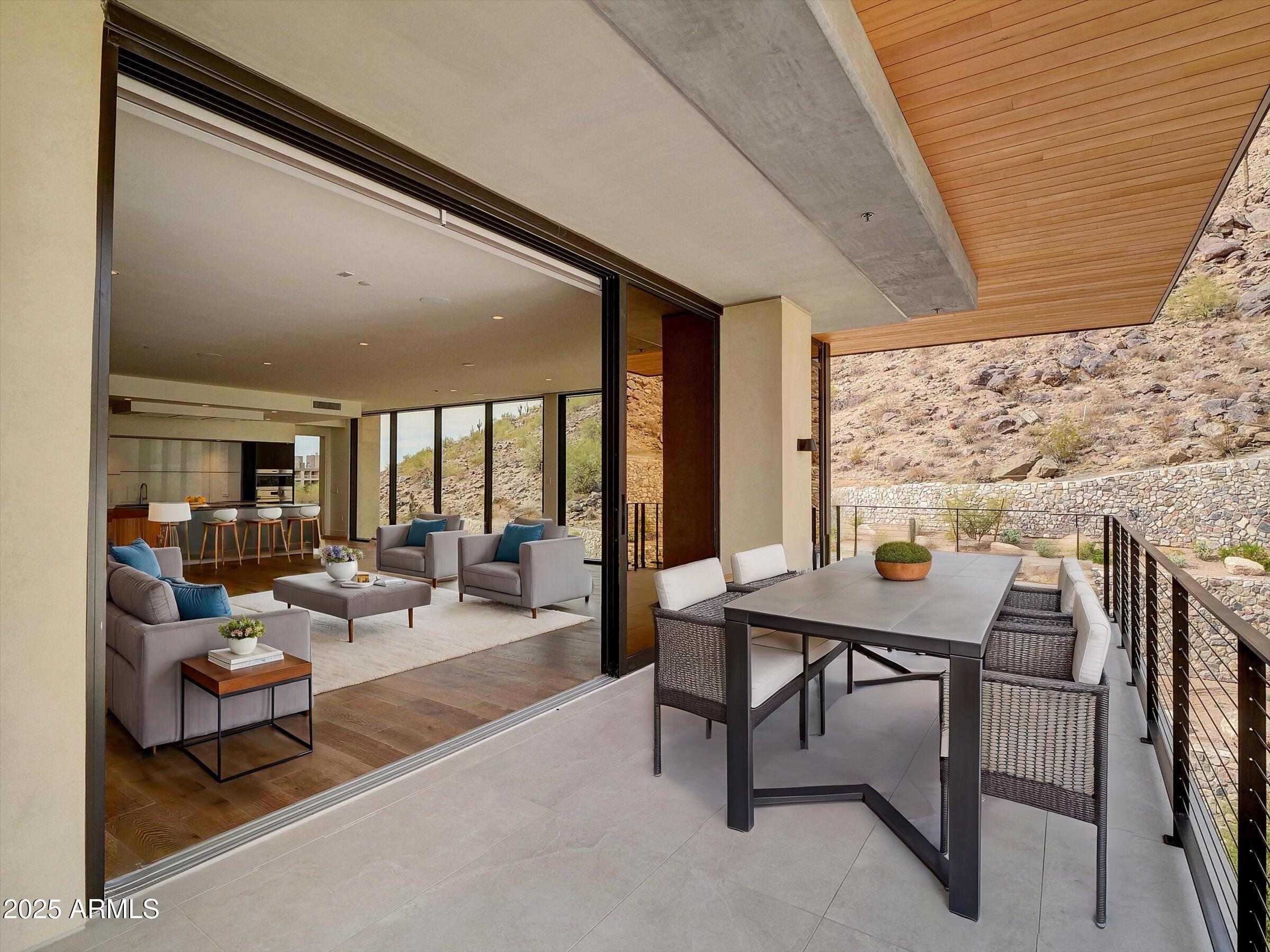 ASCENT AT THE PHOENICIAN MOUNTAINSIDE CONDOMINIUMS - Residential
