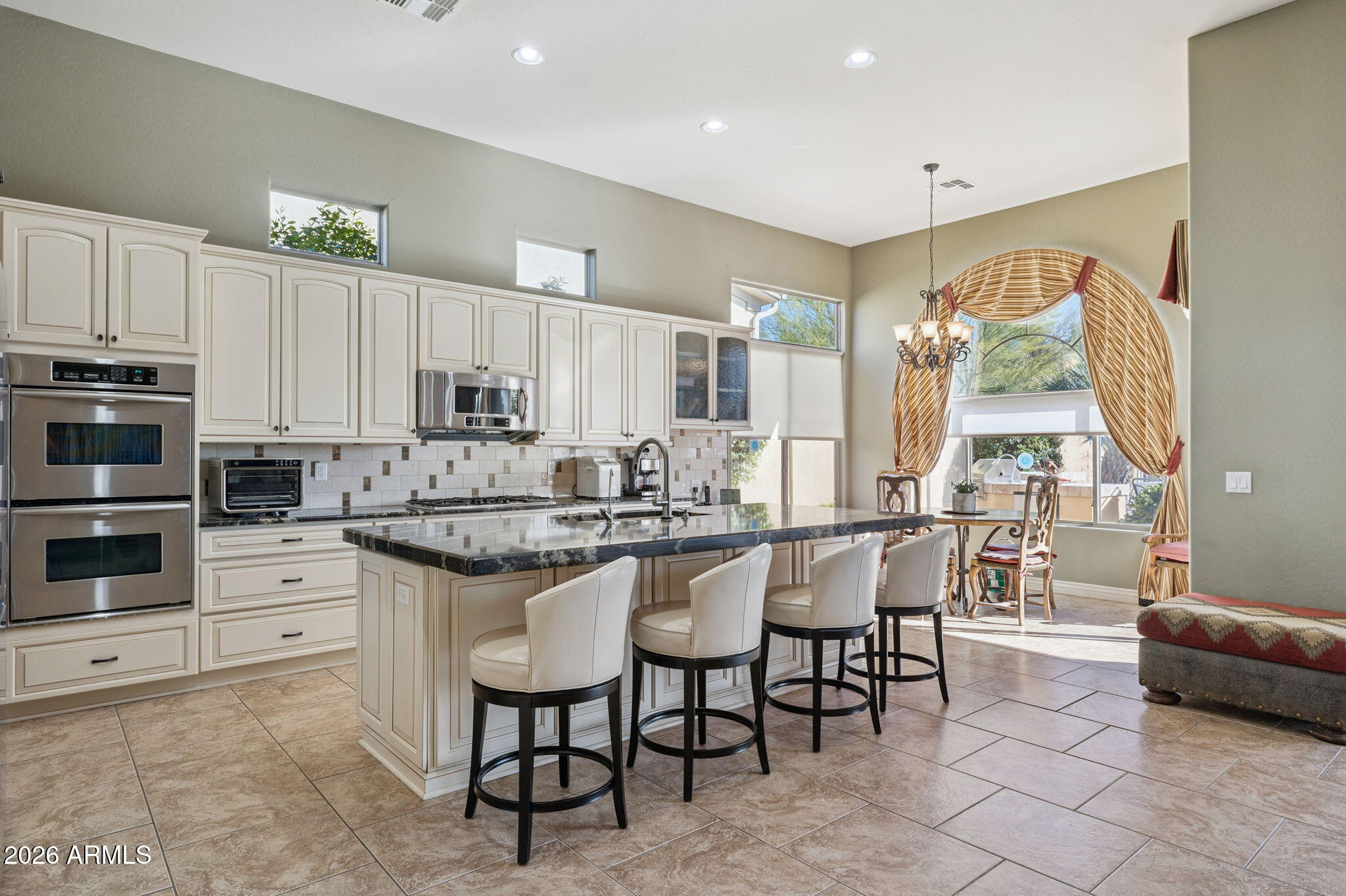 SUPERSTITION FOOTHILLS - Residential