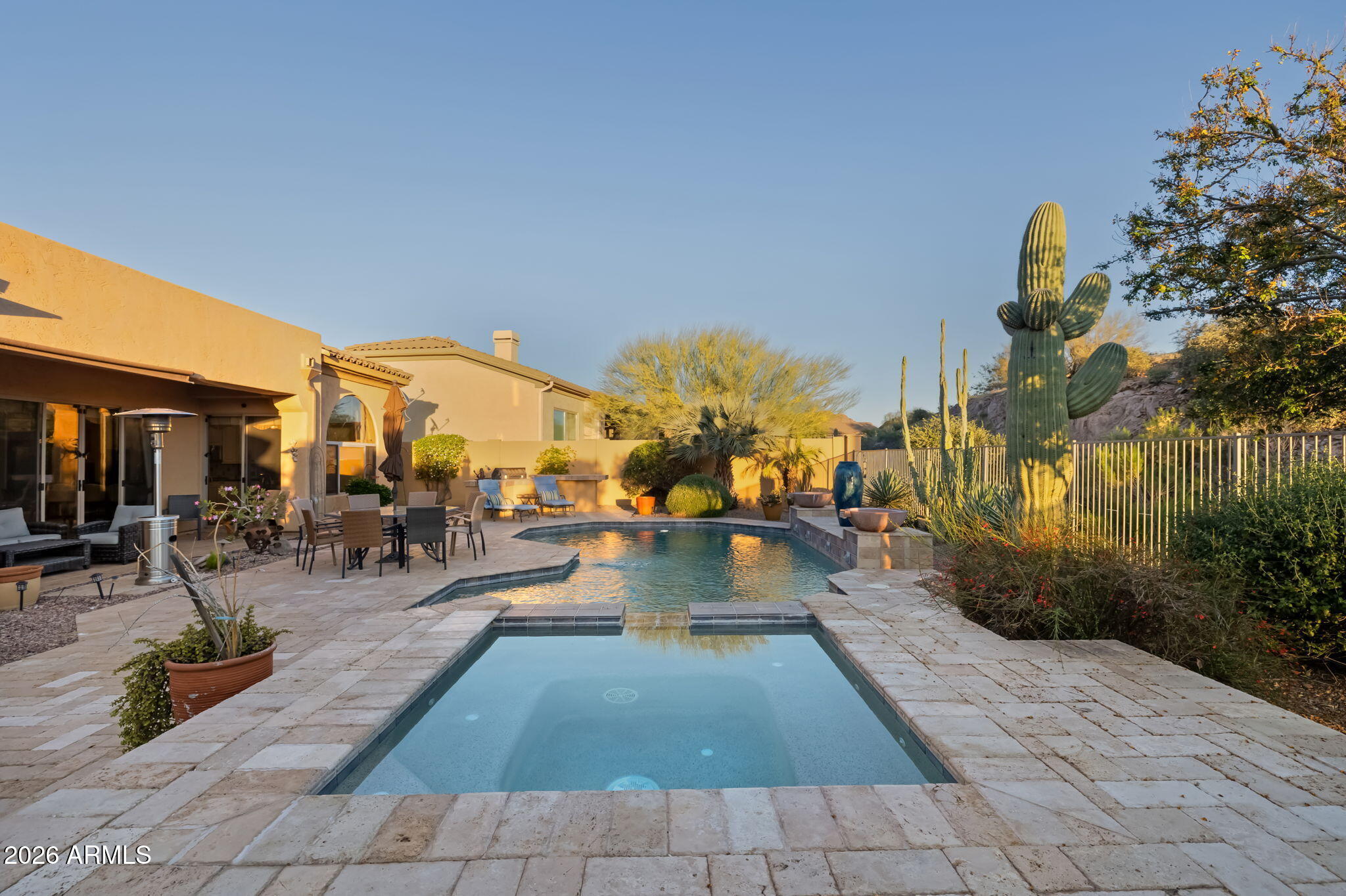 SUPERSTITION FOOTHILLS - Residential