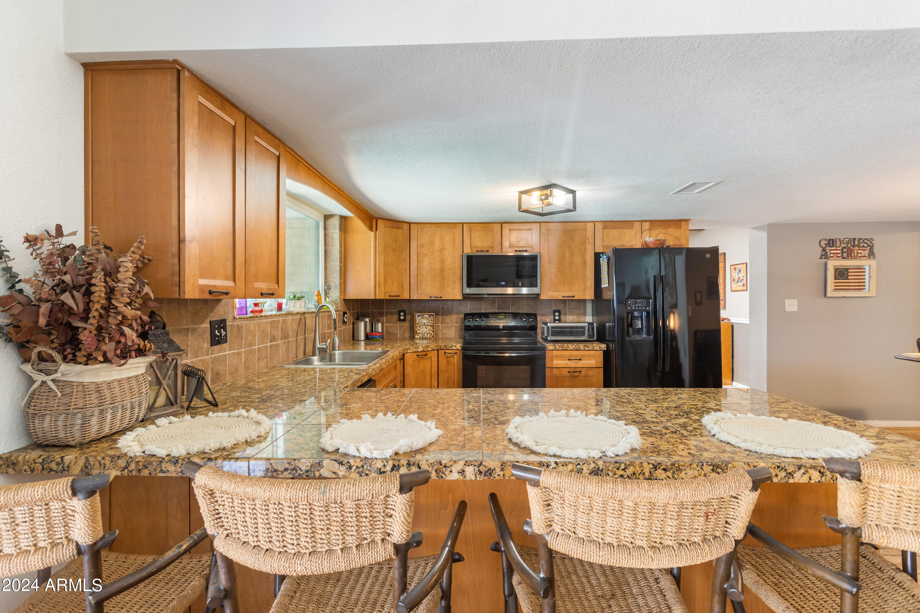 TOWN & COUNTRY ESTATES 6 - Residential