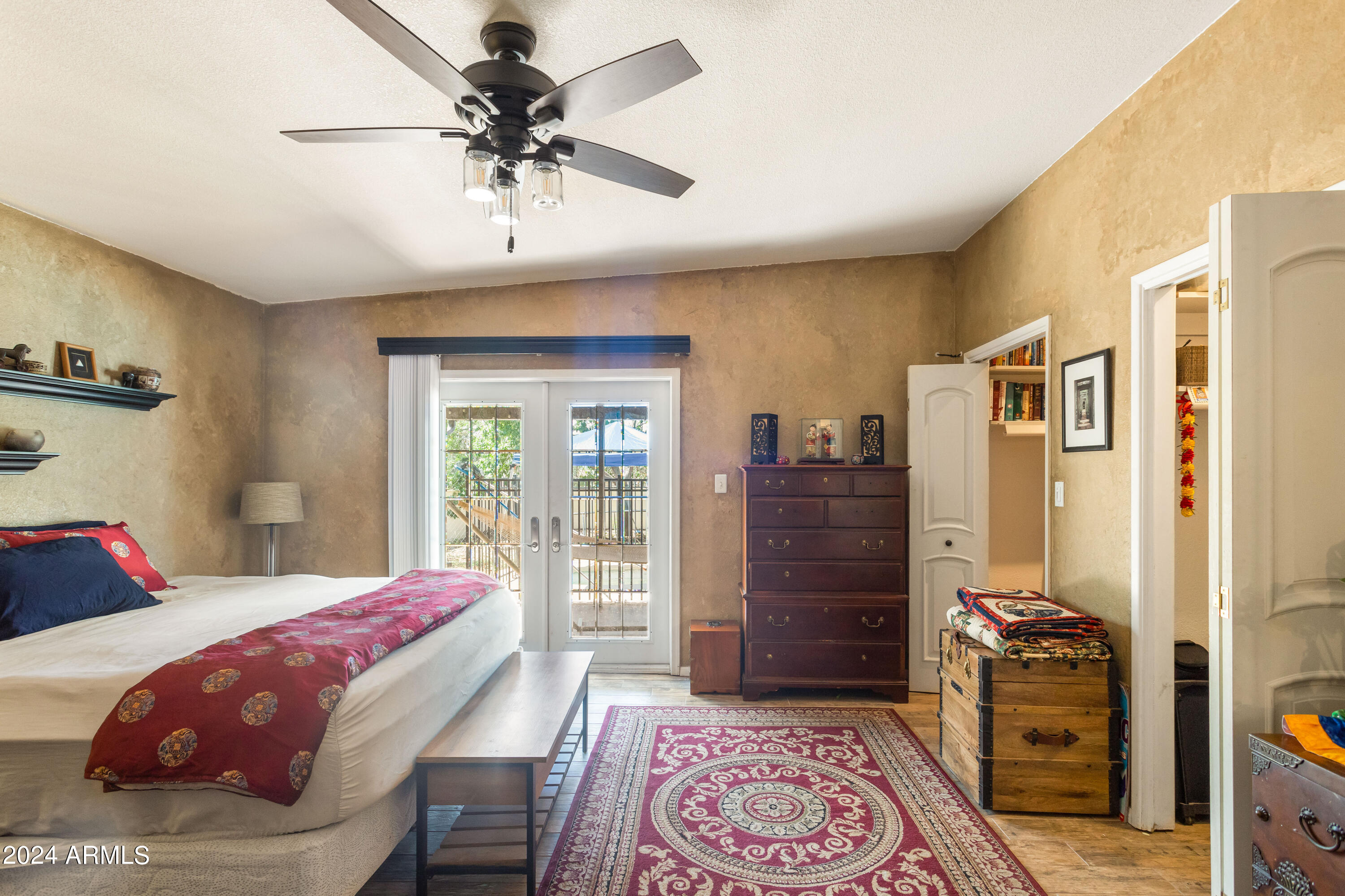 TOWN & COUNTRY ESTATES 6 - Residential