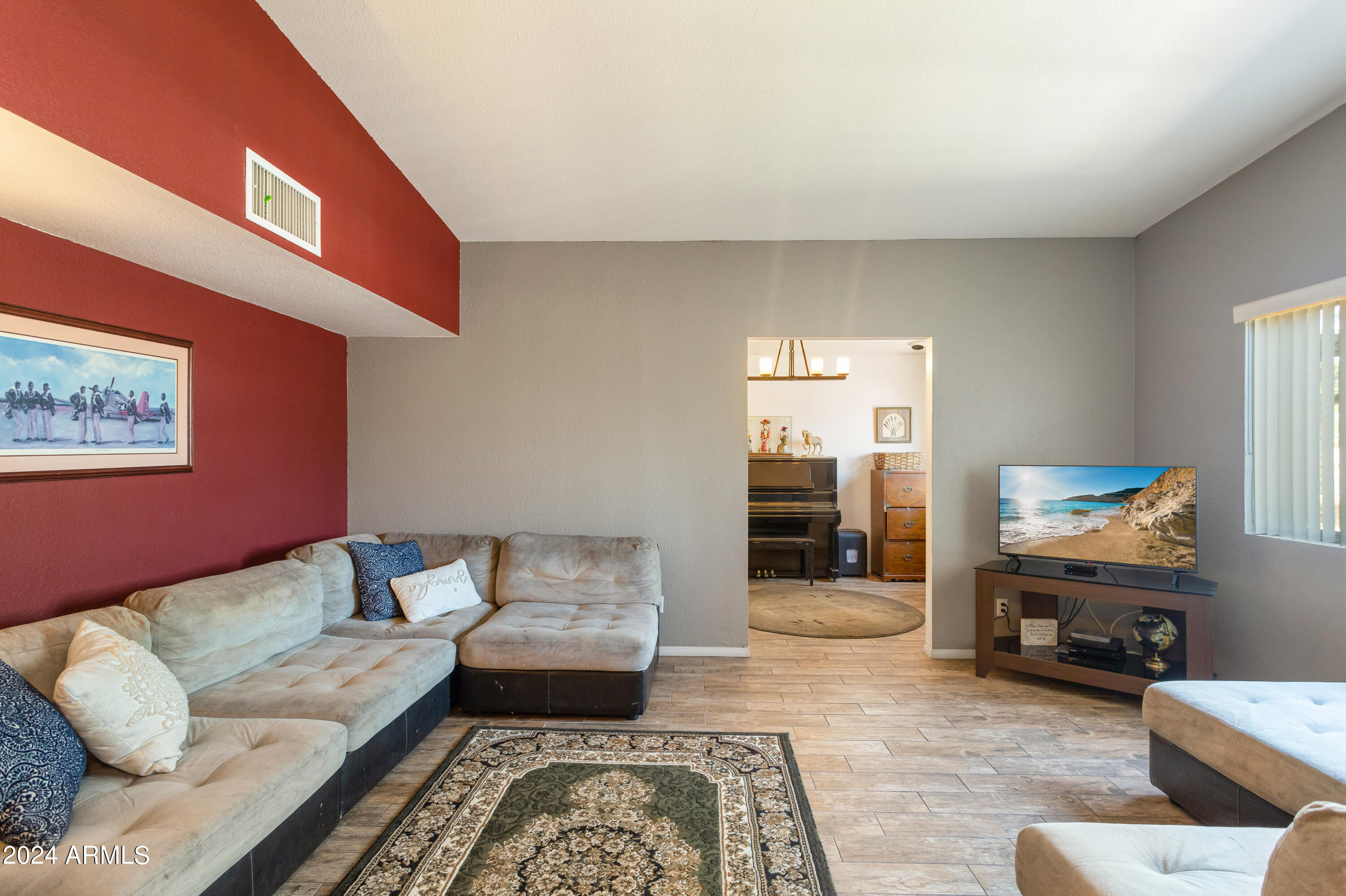 TOWN & COUNTRY ESTATES 6 - Residential