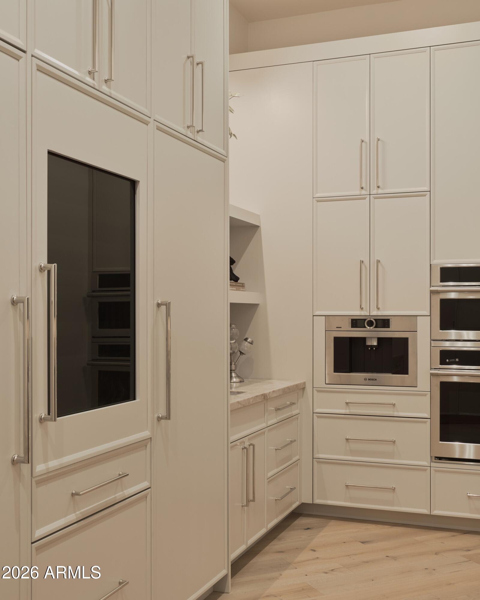GROSSE POINTE HIGHLANDS - Residential