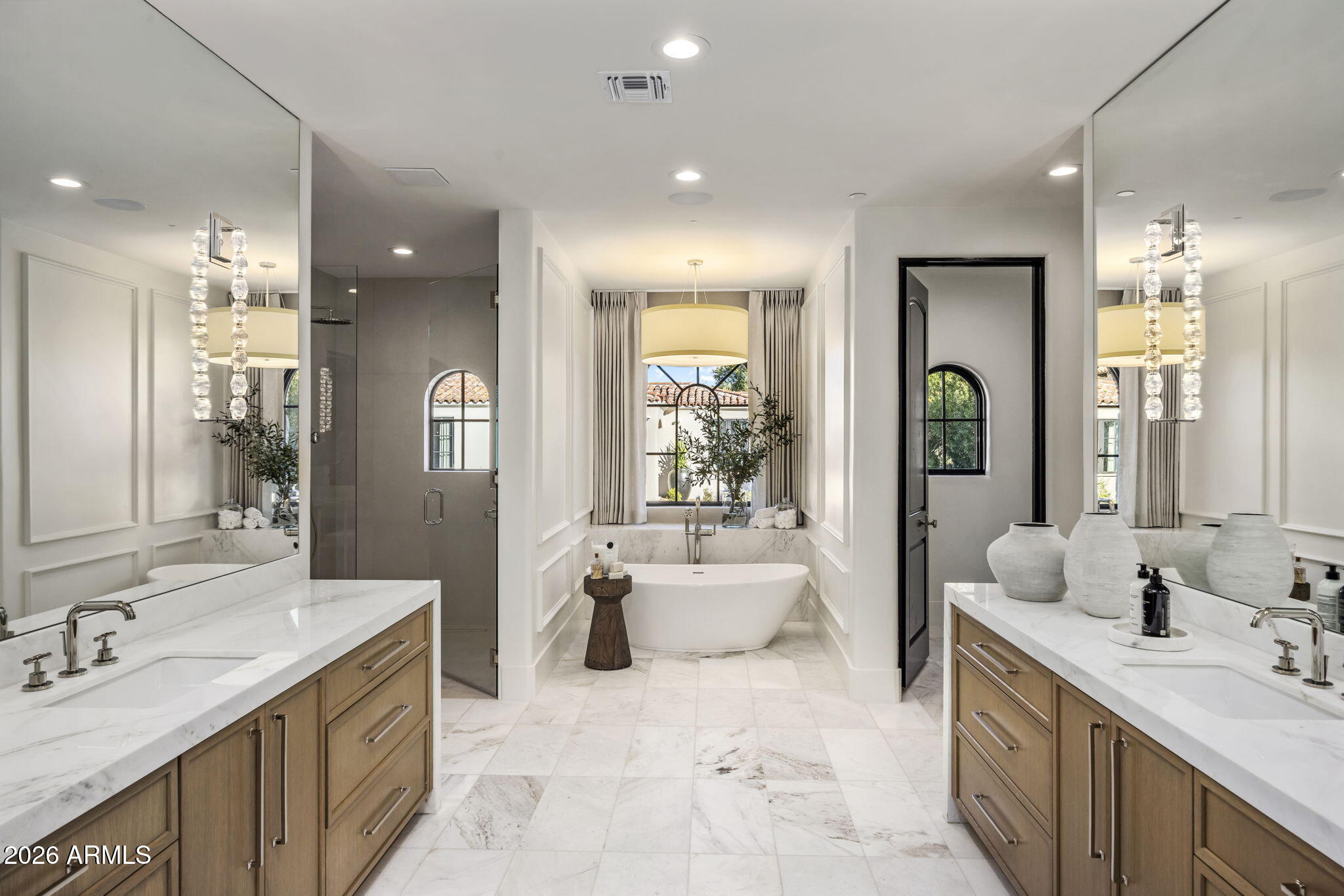 GROSSE POINTE HIGHLANDS - Residential