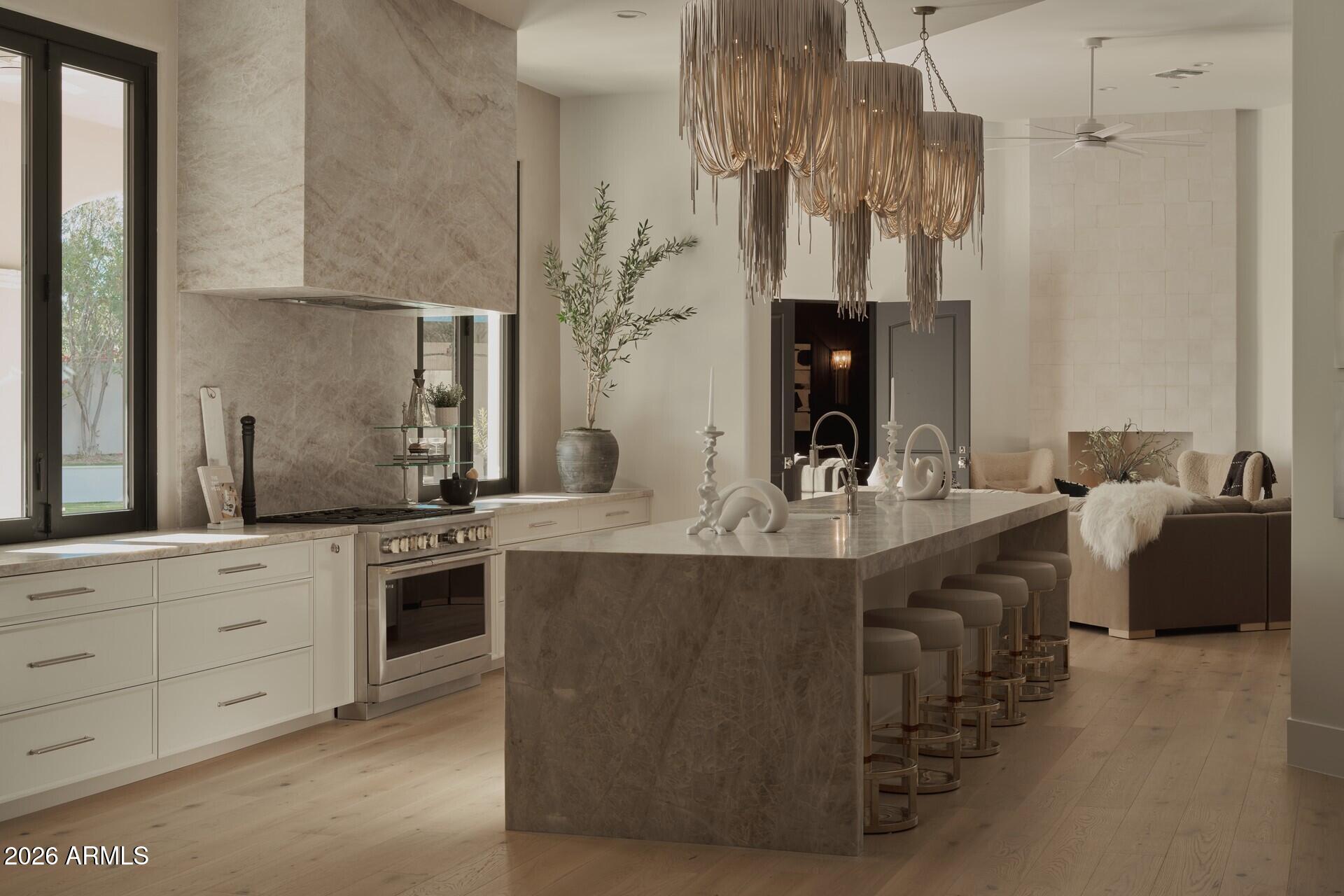 GROSSE POINTE HIGHLANDS - Residential