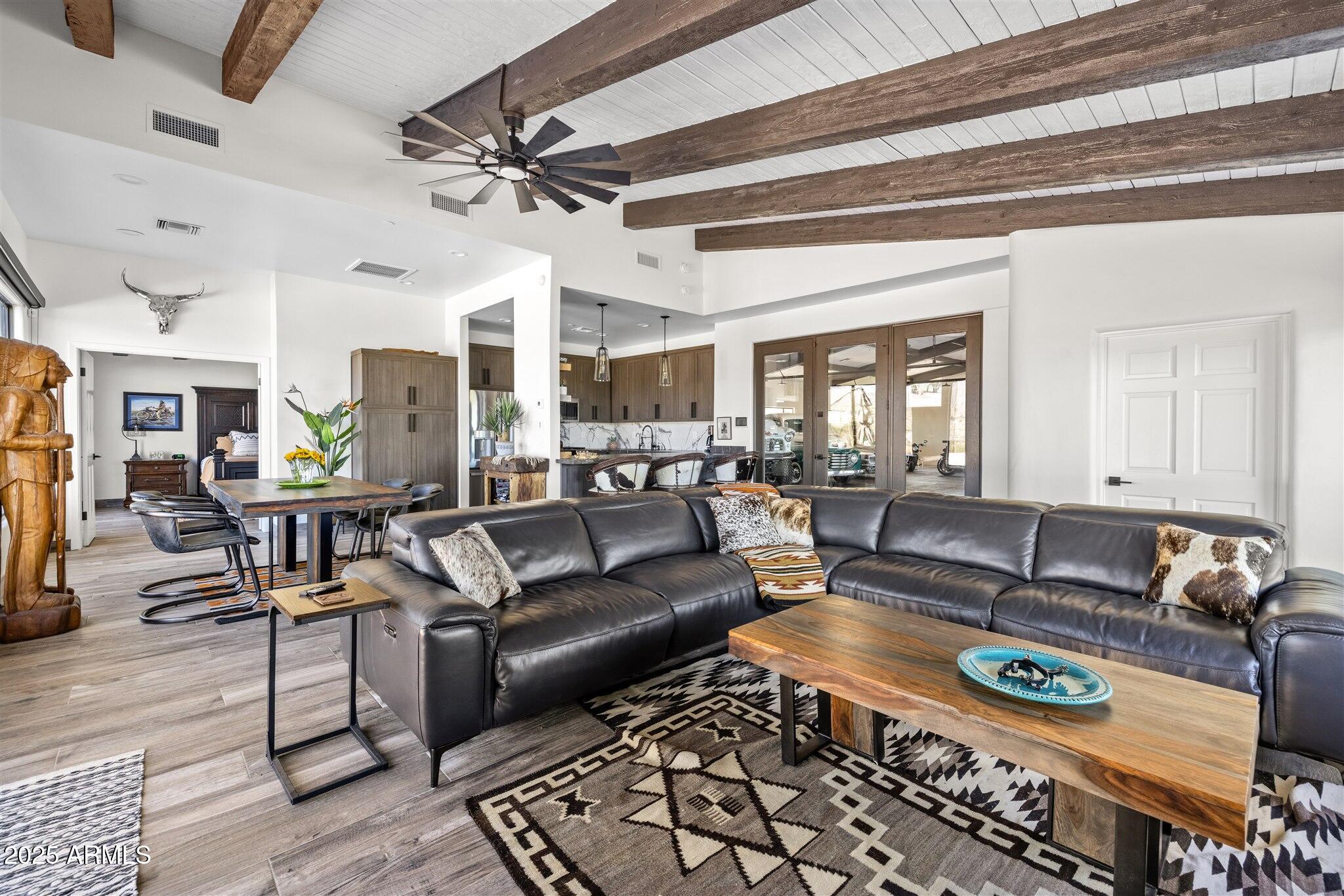 No HOA - Residential