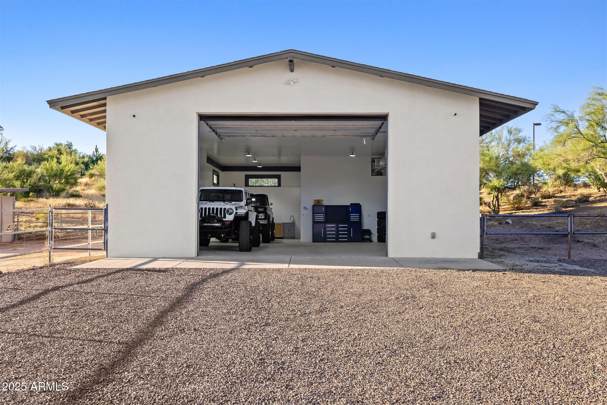 No HOA - Residential