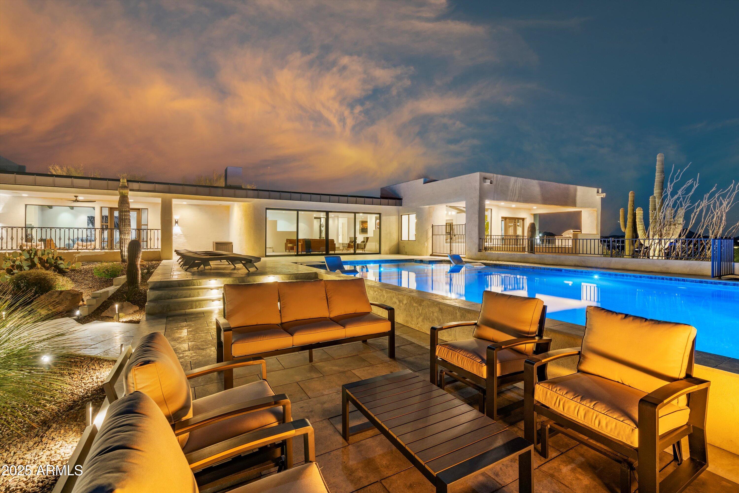 No HOA - Residential