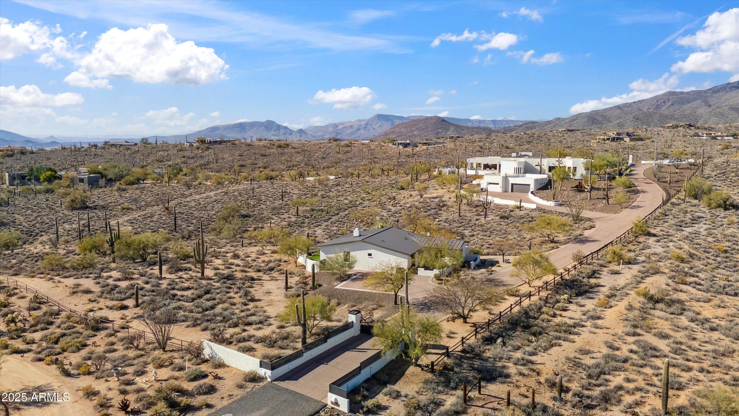 No HOA - Residential