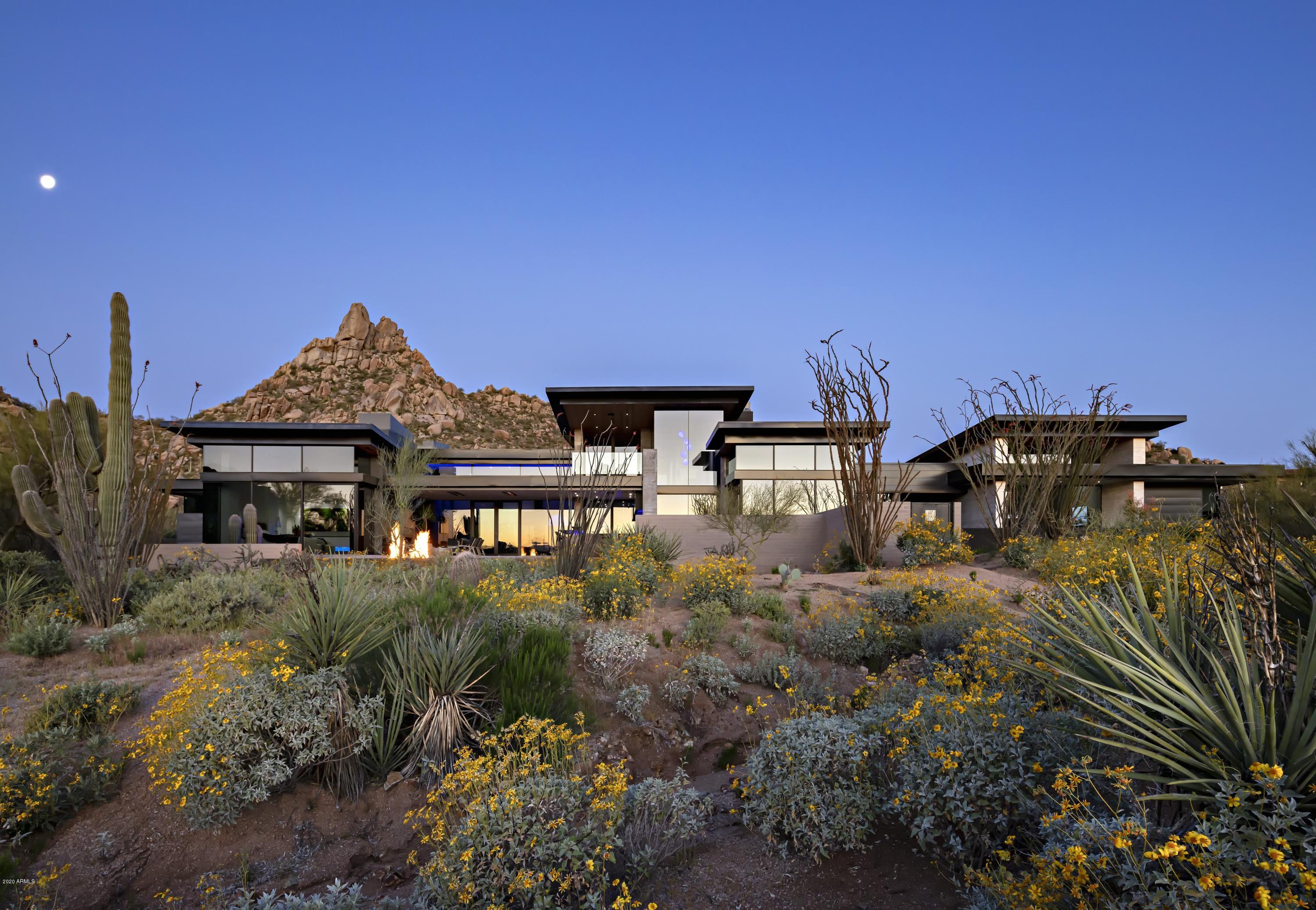 ESTANCIA - Residential