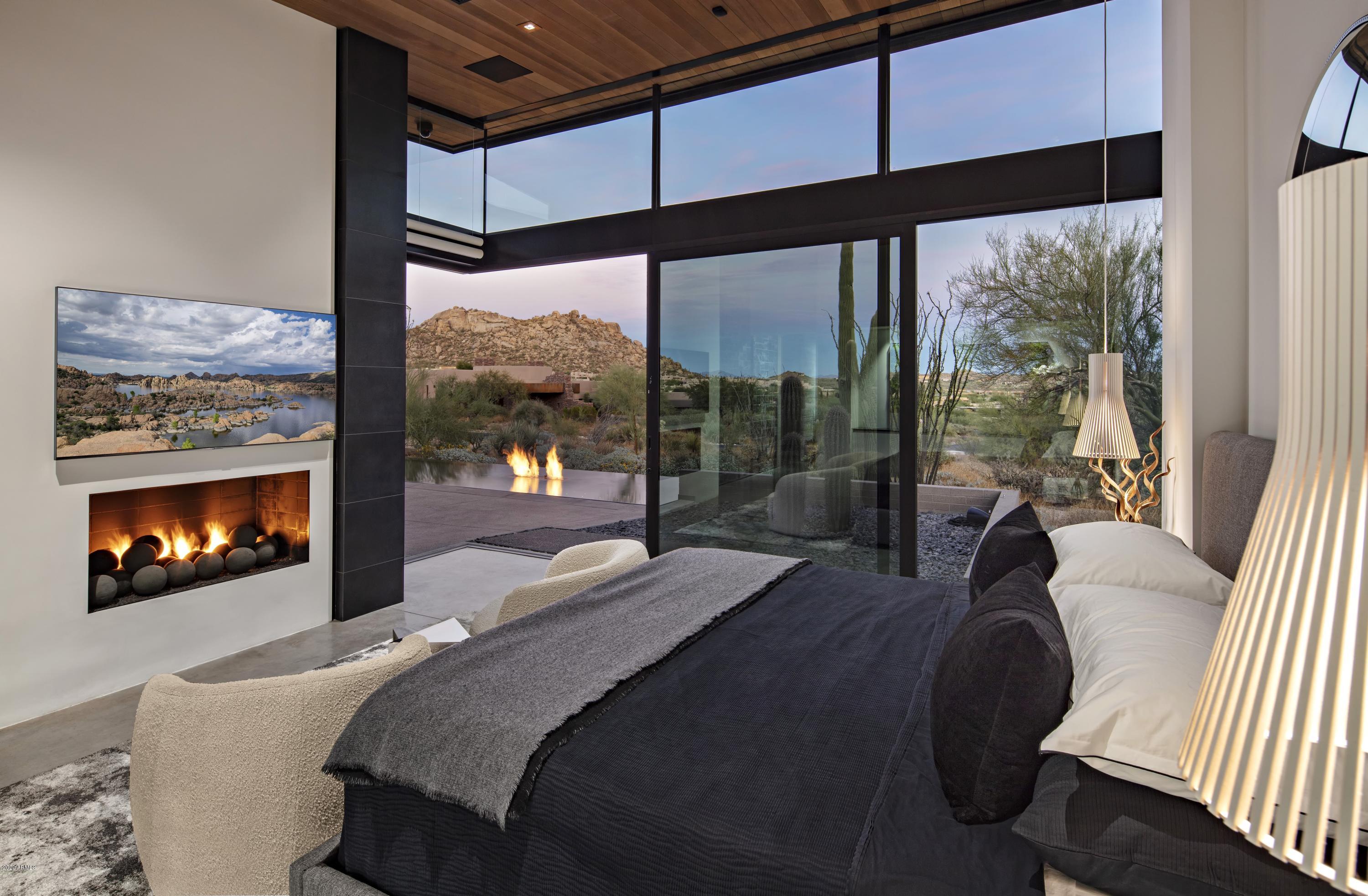 ESTANCIA - Residential