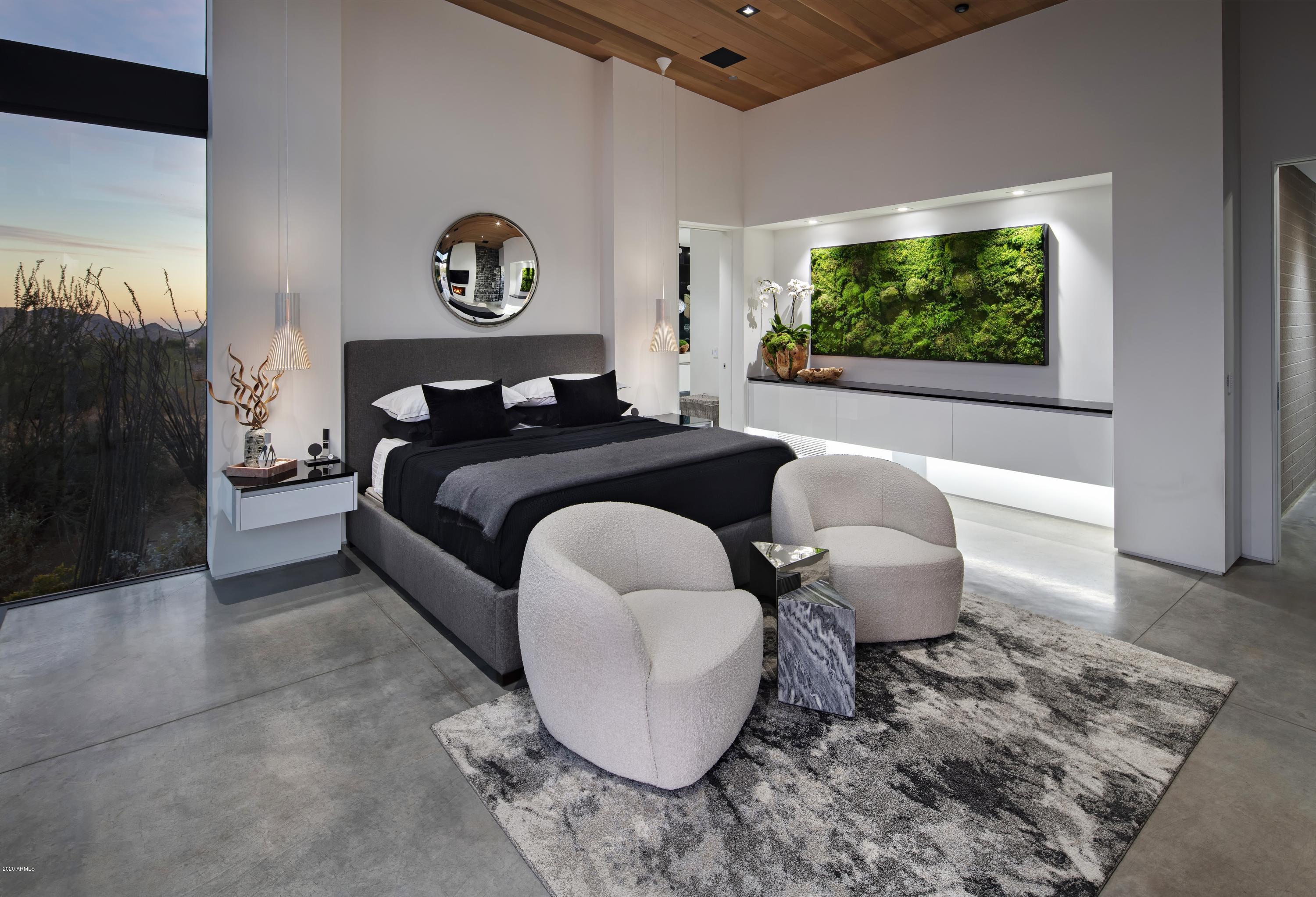 ESTANCIA - Residential